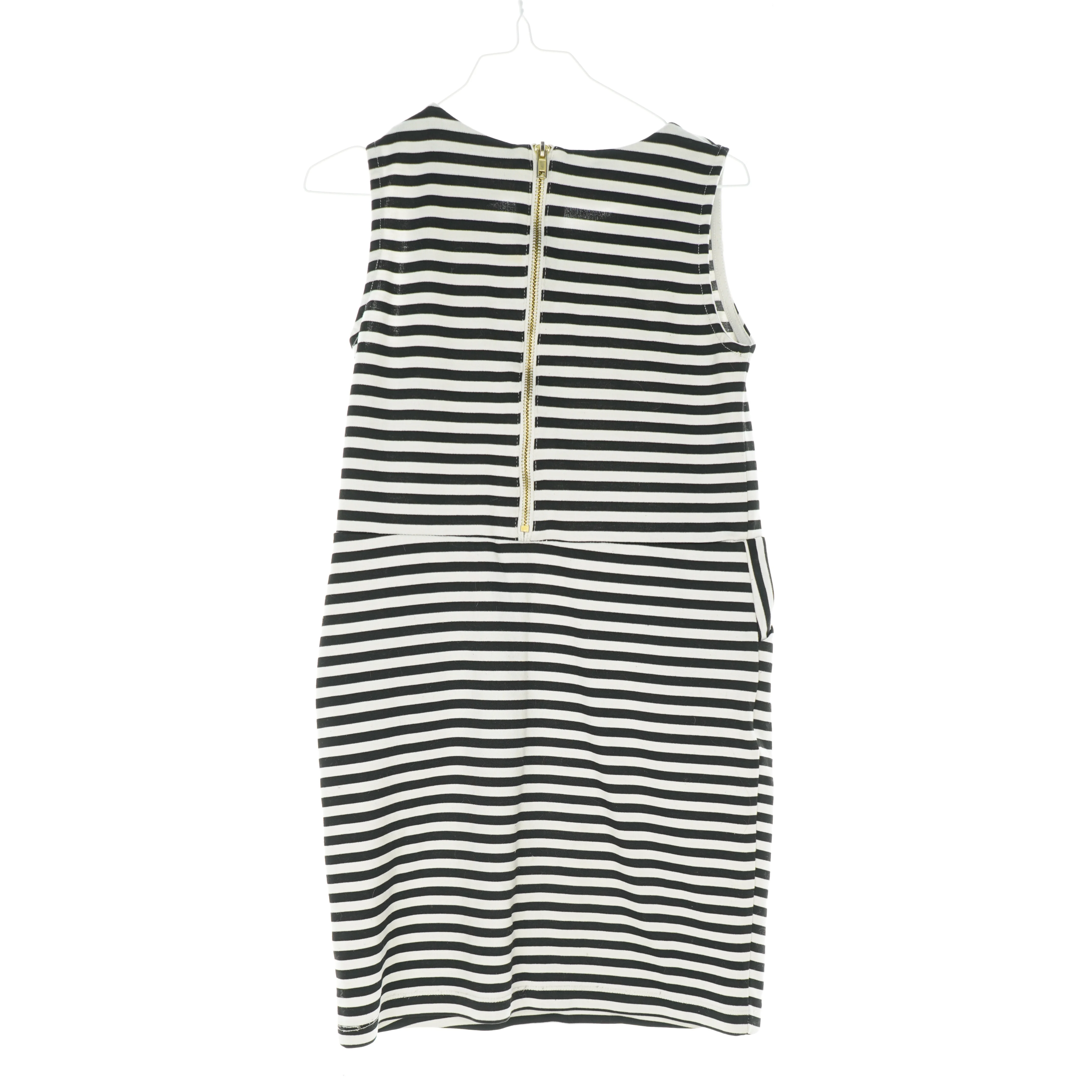 Kjole fra H&M (str. 134 cm)