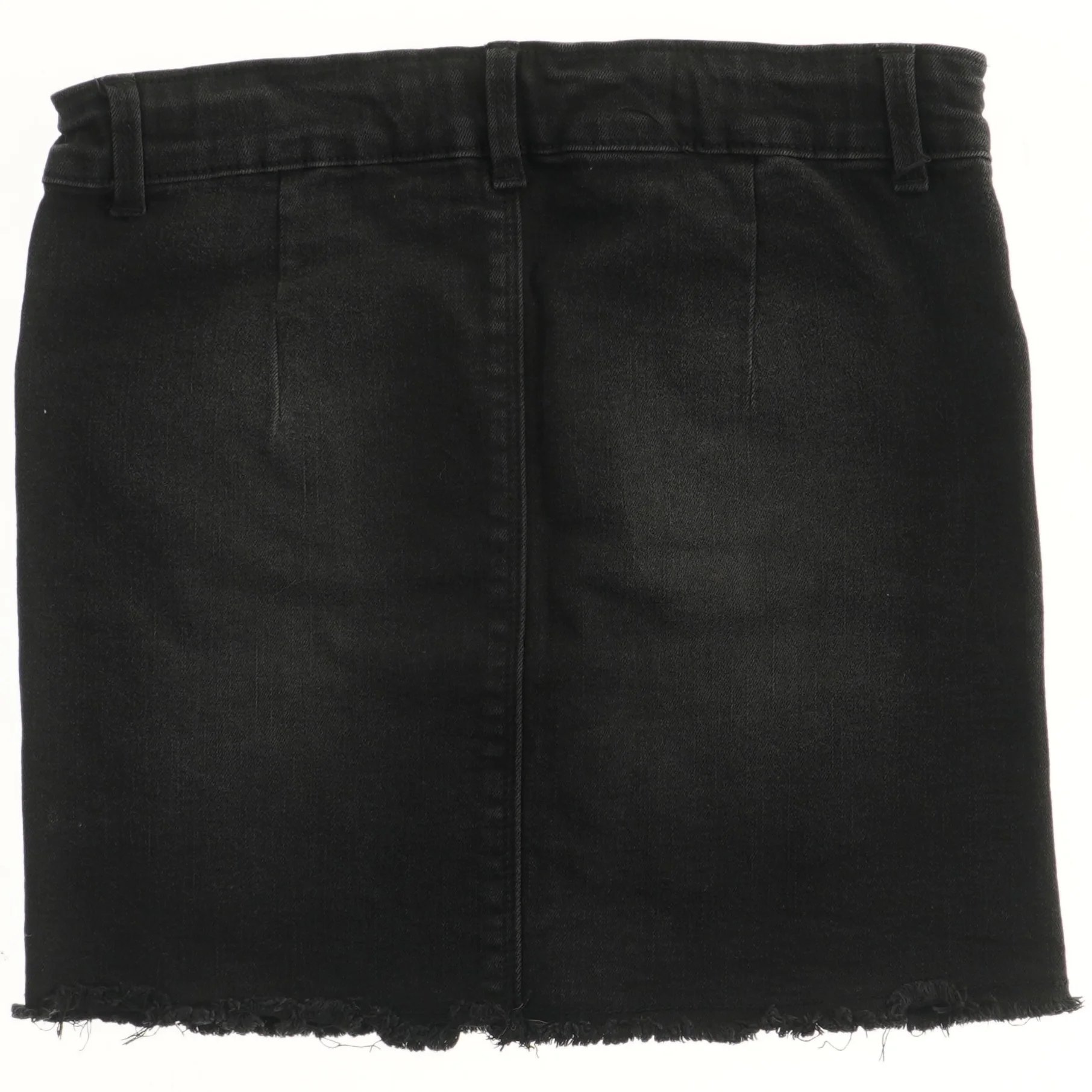 Sort denim nederdel med frynser fra Name It (str. 140)