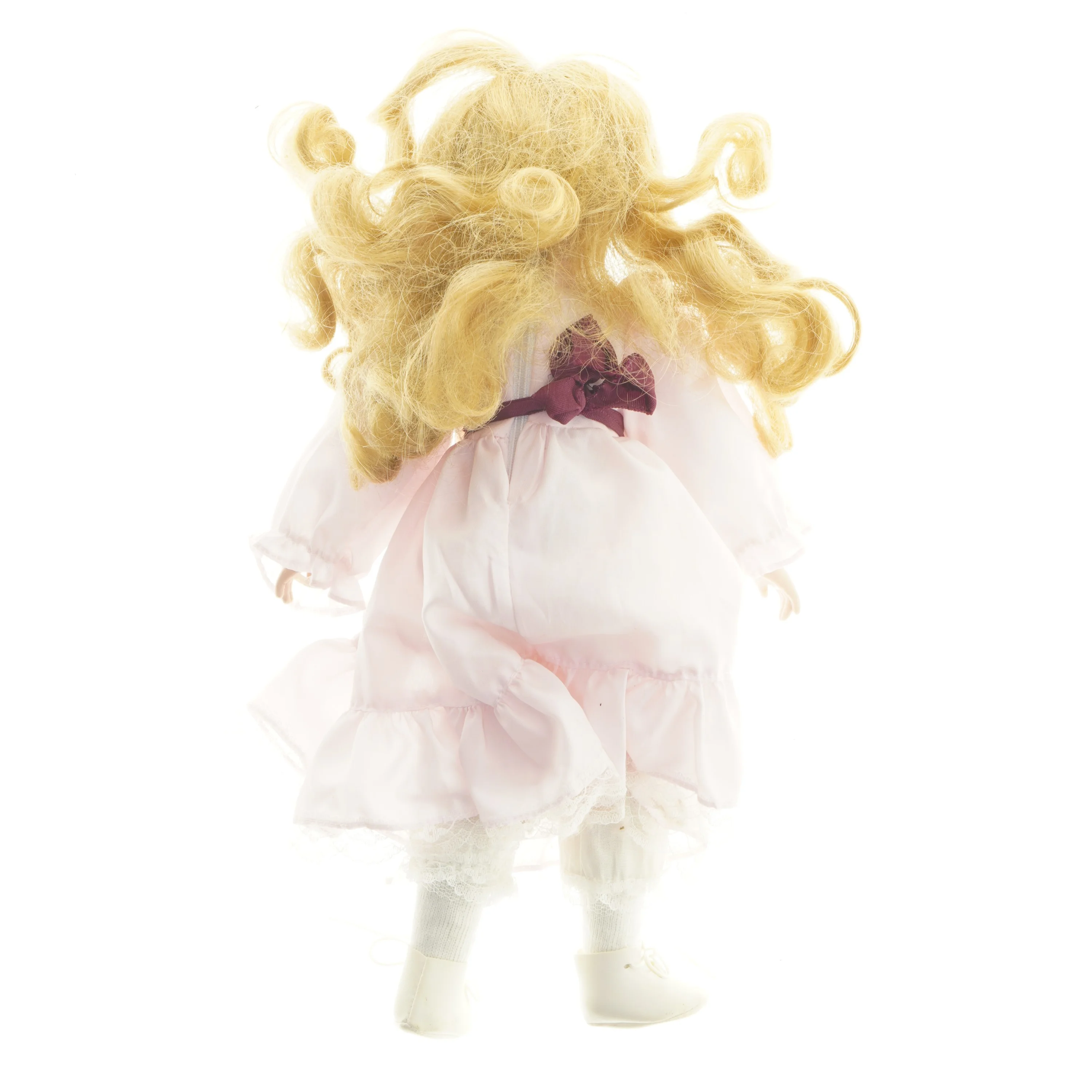 Porcelænsdukke i lyserød kjole (str. 40,5 cm)