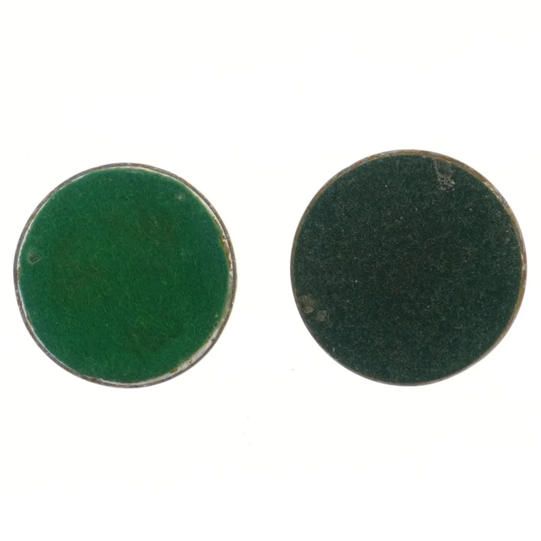 To lysestager i metal (str. 2 stk 13,5 & 11 cm)