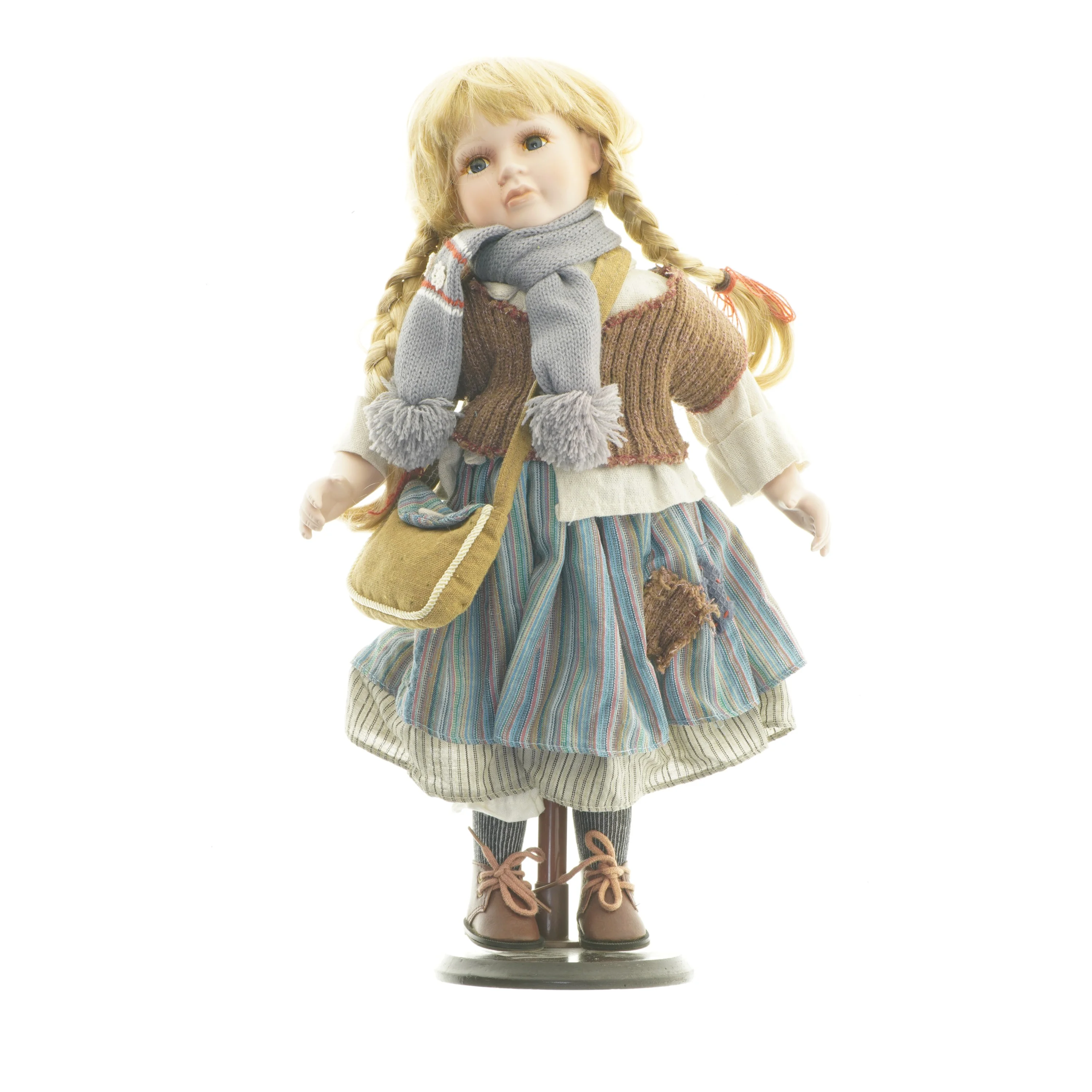 Porcelænsdukke med stribet nederdel (str. 45,5 cm)