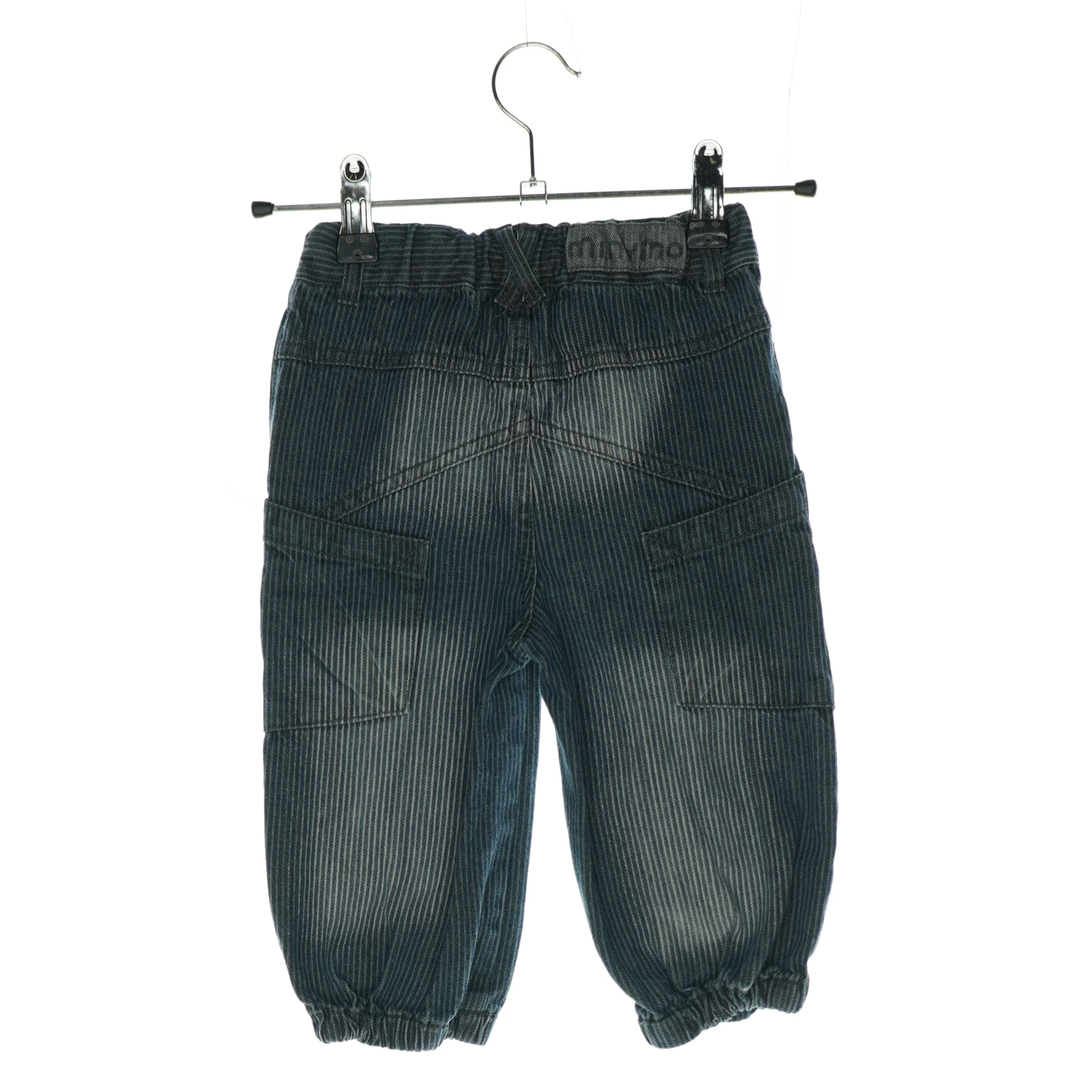 Bukser fra Inymo (str. 74)