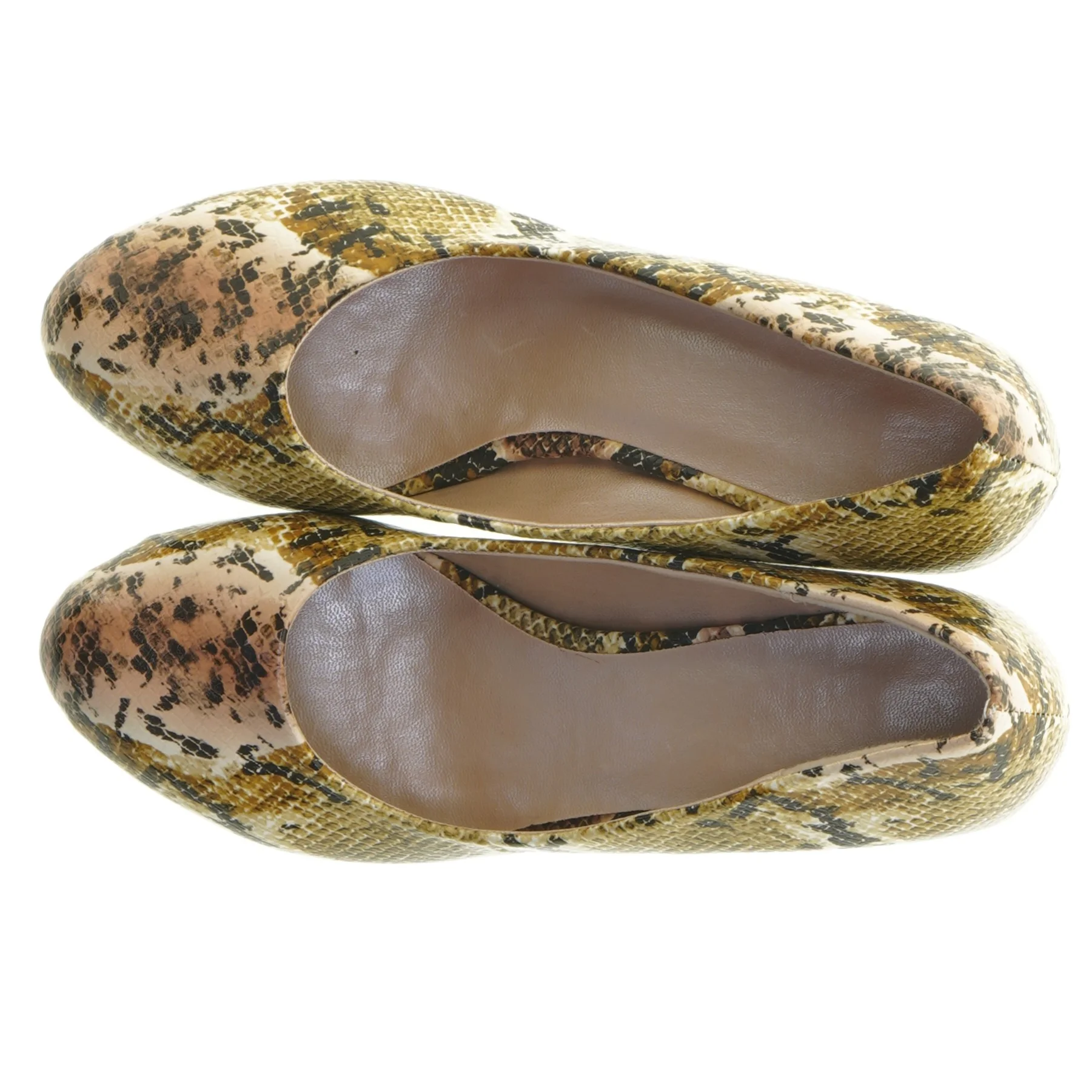 Slangeprint pumps (str. 38)