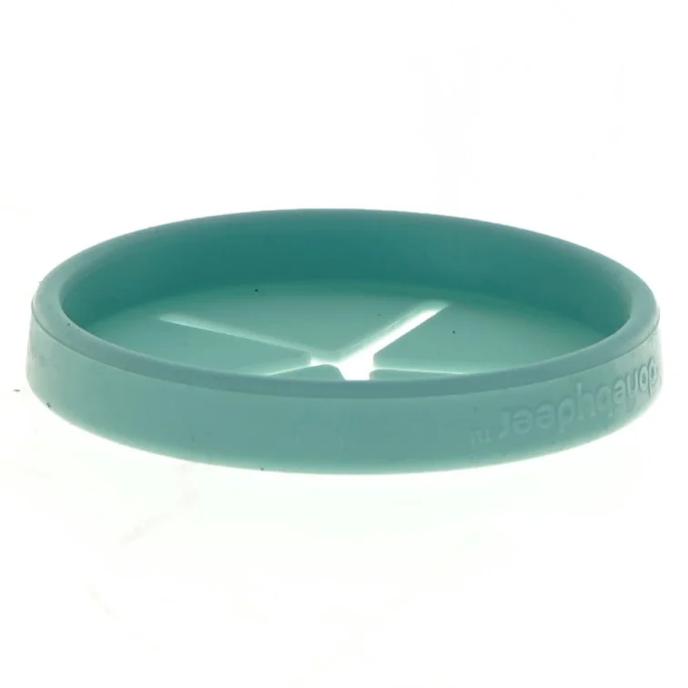 Plastlåg til tumlekop fra Done By Deer (Diameter 8,5 cm)