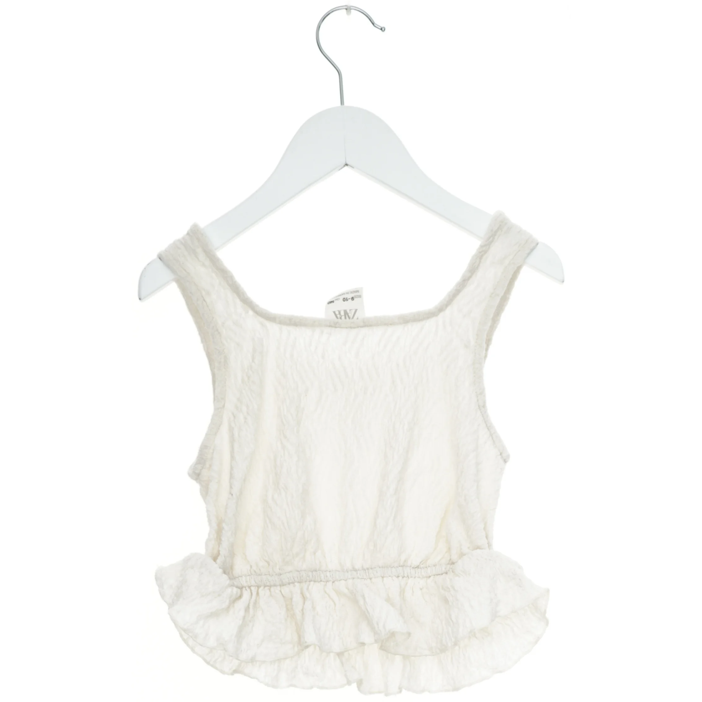 Hvid top med flæser fra Zara (str. 140)