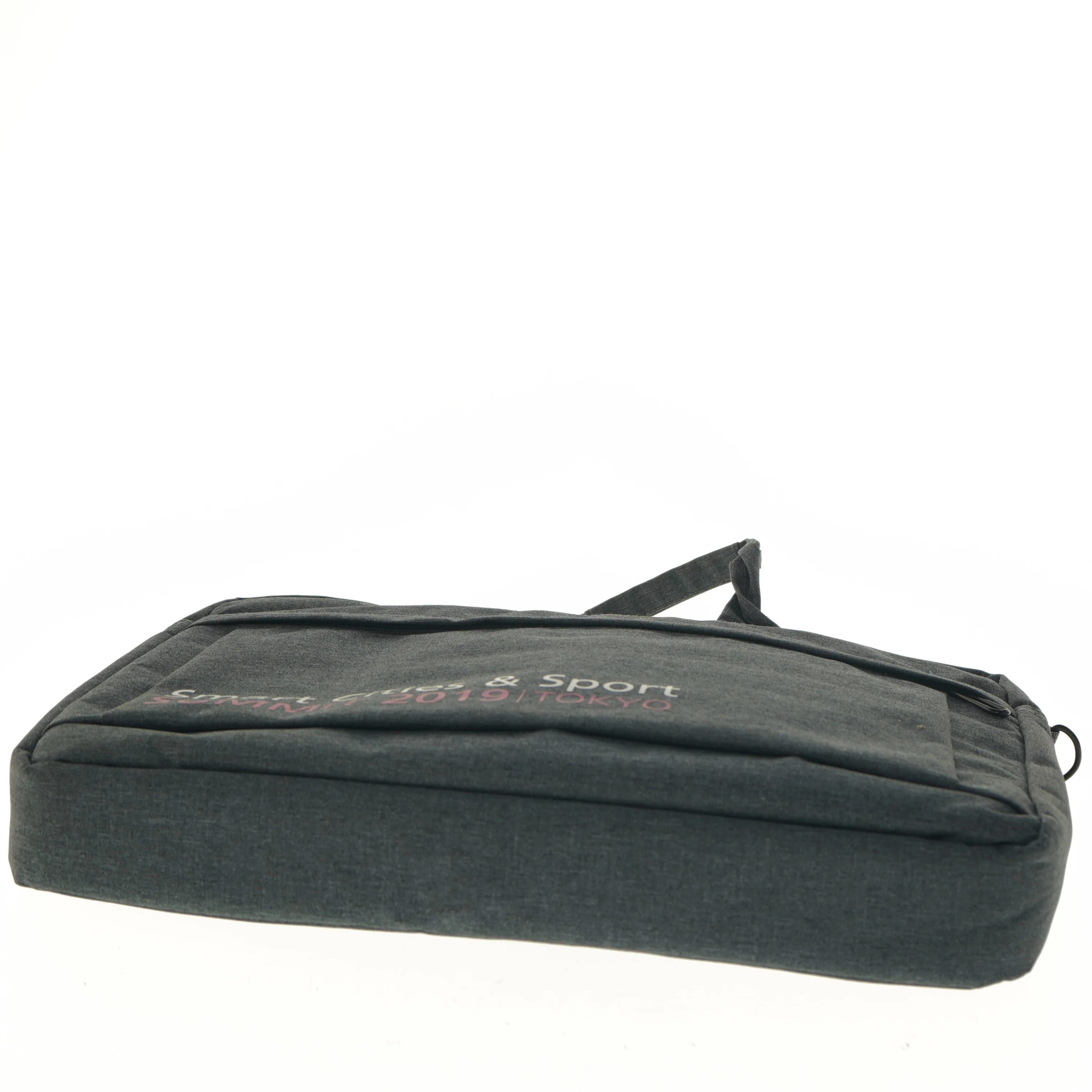 Laptop taske (str. 30x43x8 cm)