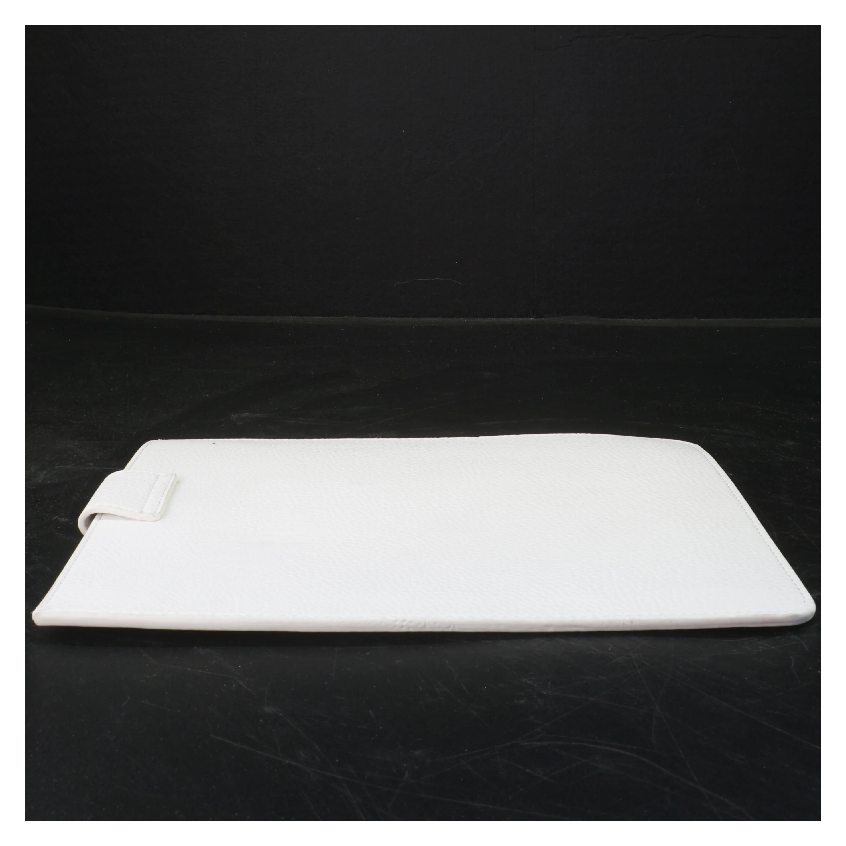 Hvid tabletsleeve (str. 26x22 cm)