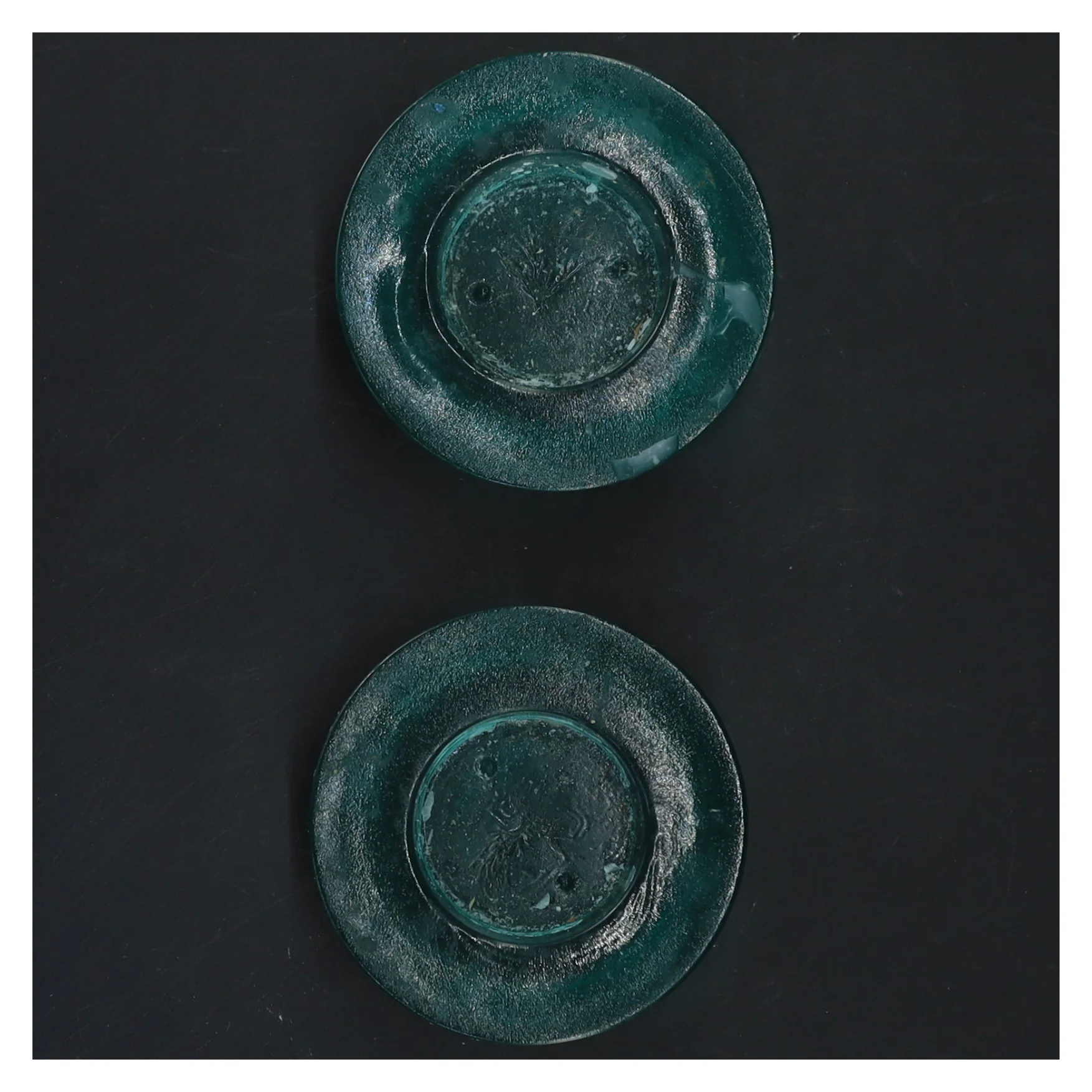 Grønne glaslysestager (str. 8x3 cm)