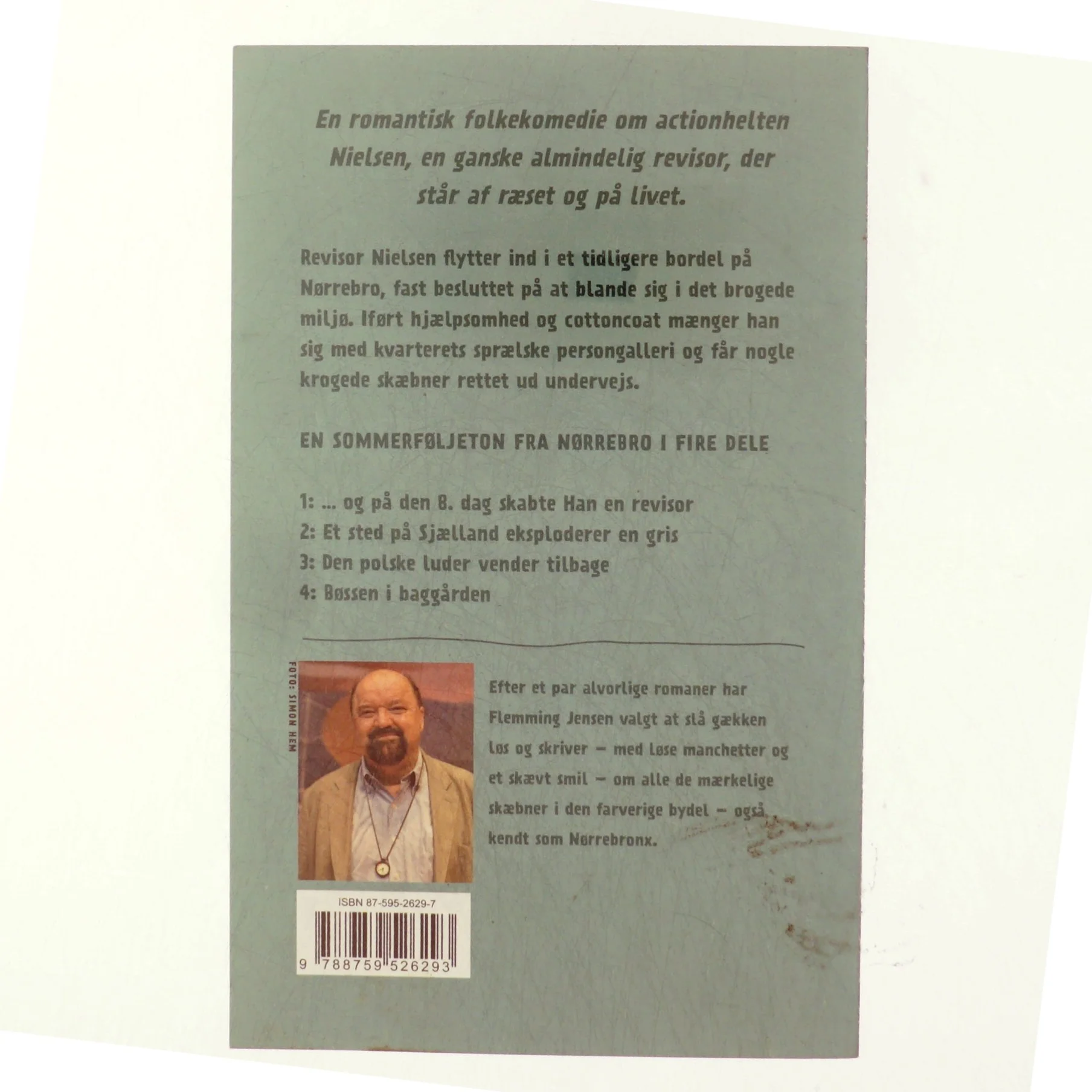 Et sted på Sjælland eksploderer en gris : anden bog om Nielsen af Flemming Jensen (f. 1948-10-18) (Bog)