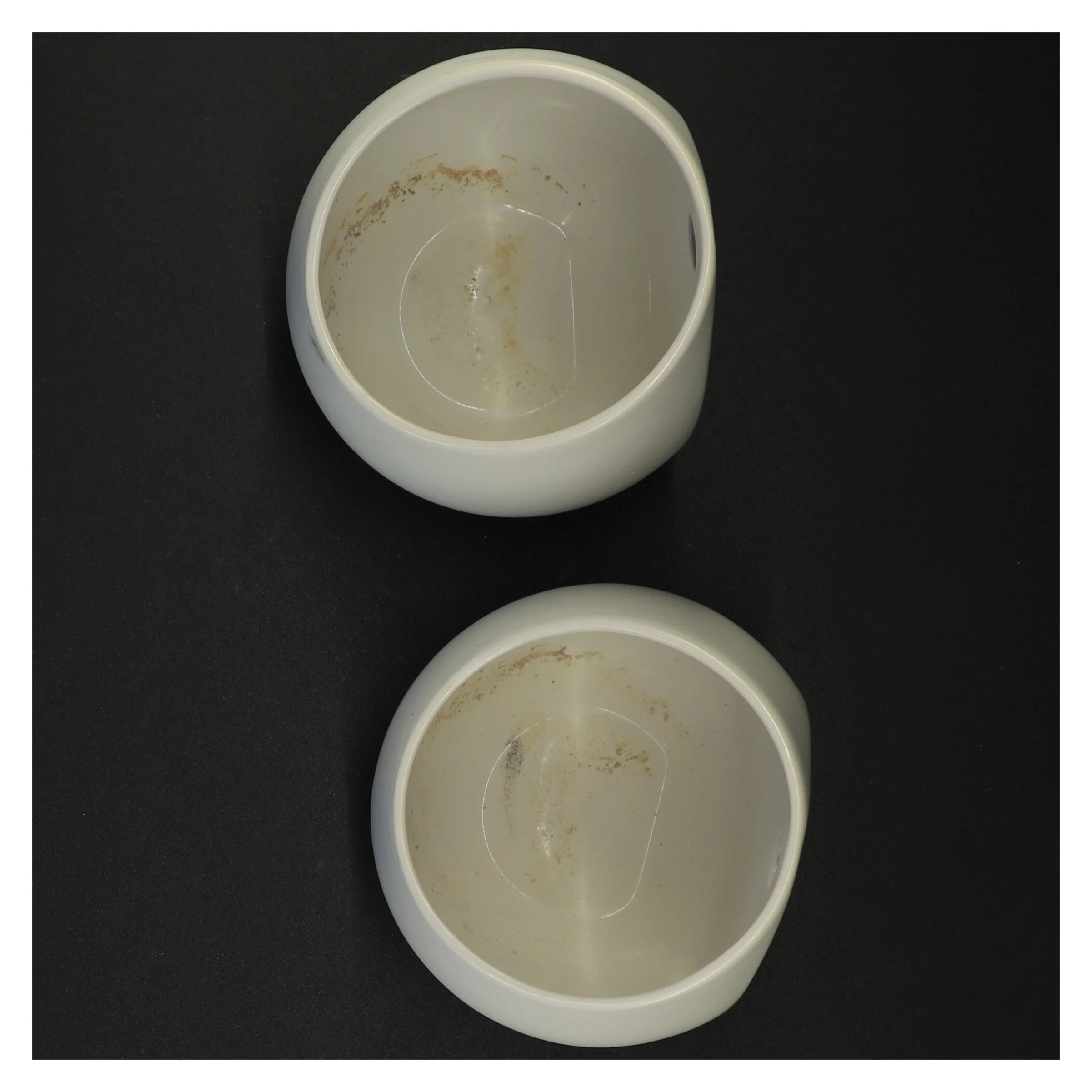 Keramik skåle til ophæng fra IKEA (str. 13 x 11 cm)