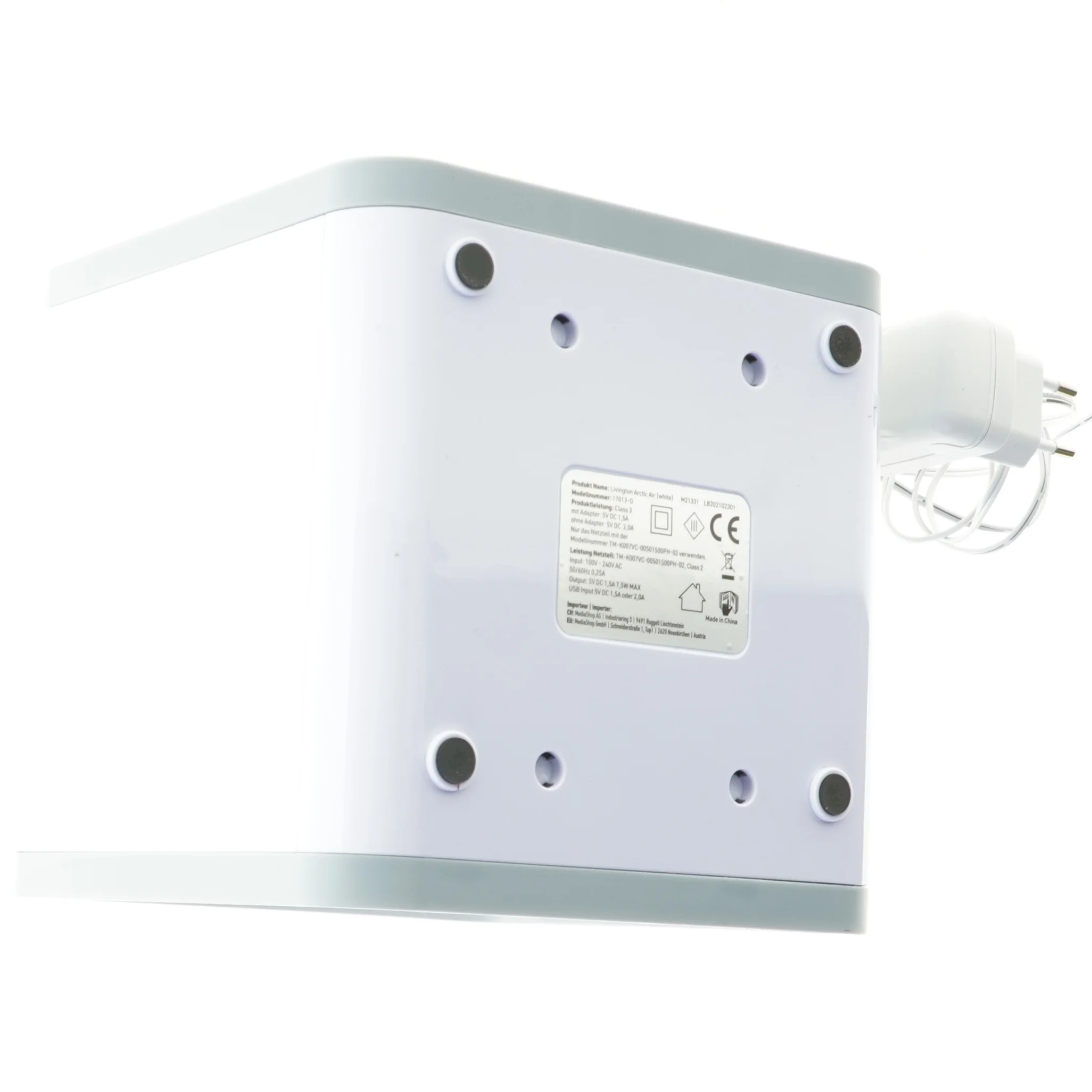 Bordventilator med USB-strømforsyning fra Livington (str. 16,5 x 16,5 x 16,5 cm)