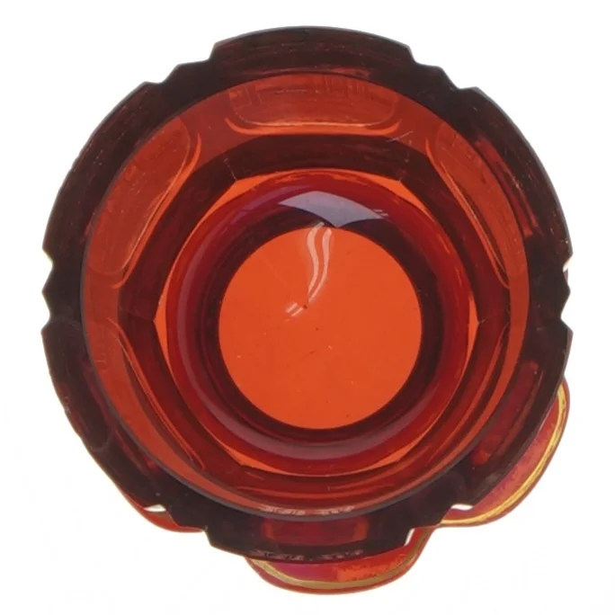 Rød krystalkop med gulddetaljer (str. 10 cm)