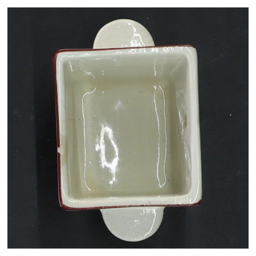 Keramisk krukke med dekoration (str. 6,5x5x4 cm)