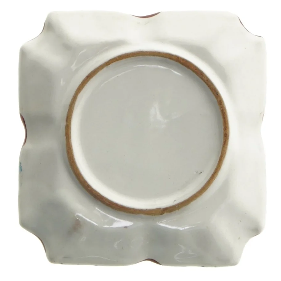 Dekorativt keramik fad (str. 10,5x10,5 cm)