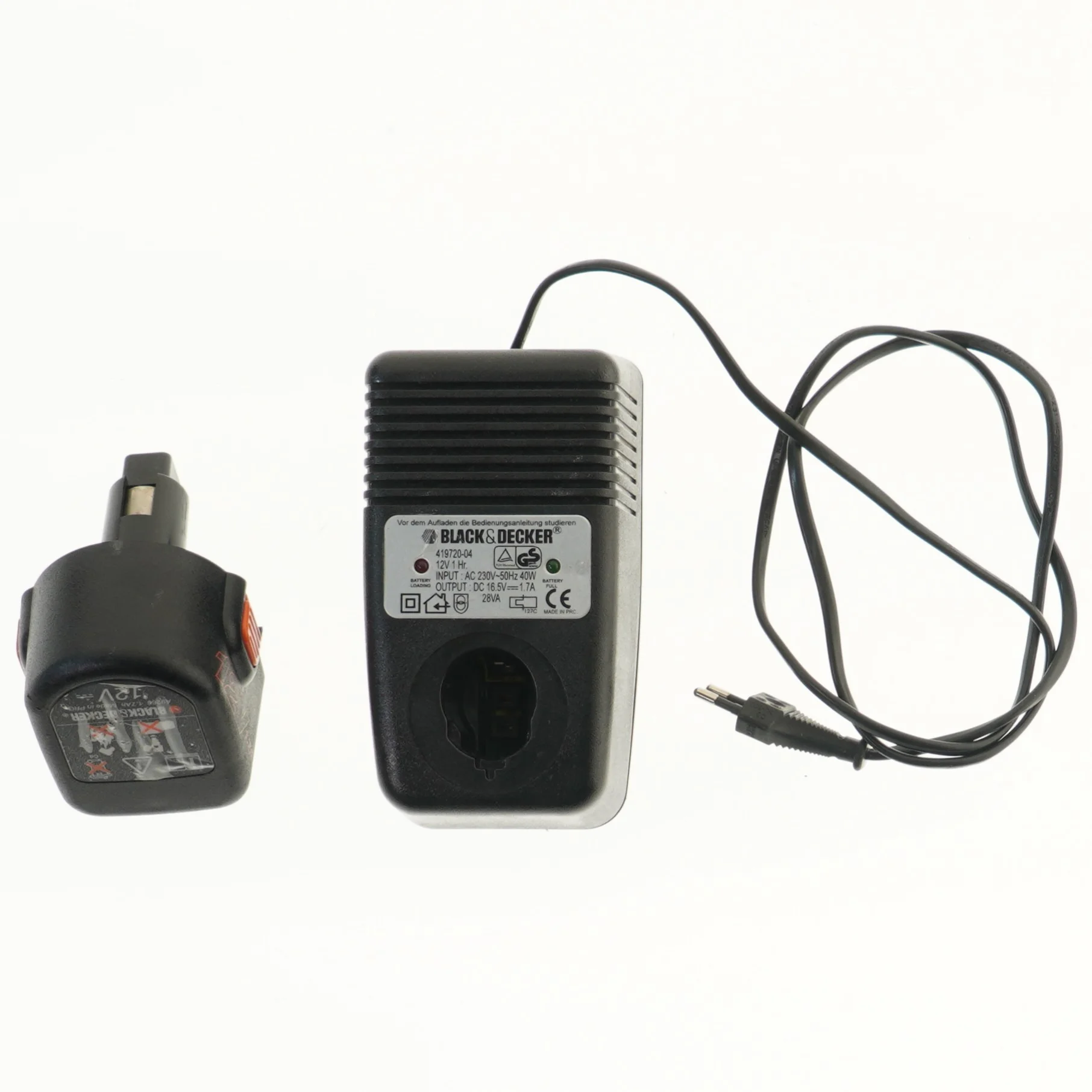 Black & Decker batterioplader og 12V batteri fra Black & Decker (str. 16x9 cm)