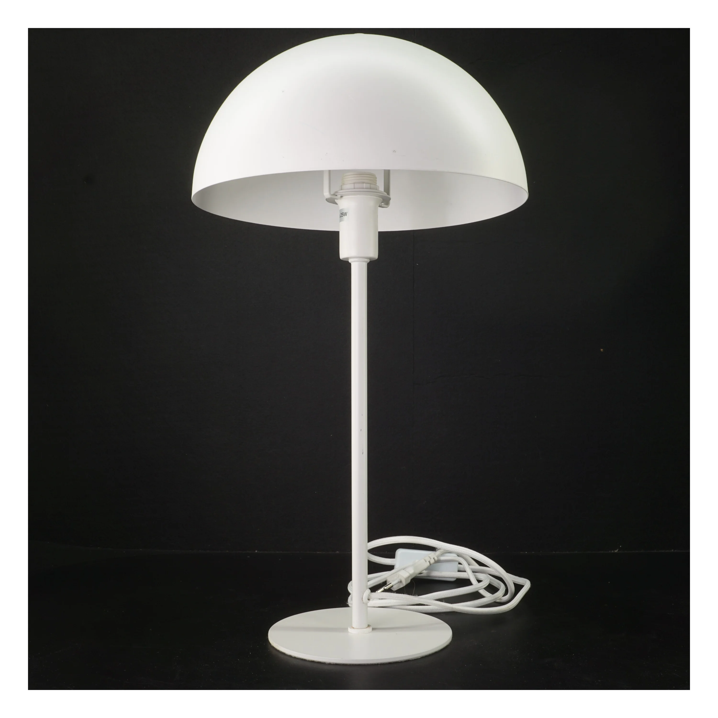 Bordlampe i hvid fra Jysk (str. 50 cm)