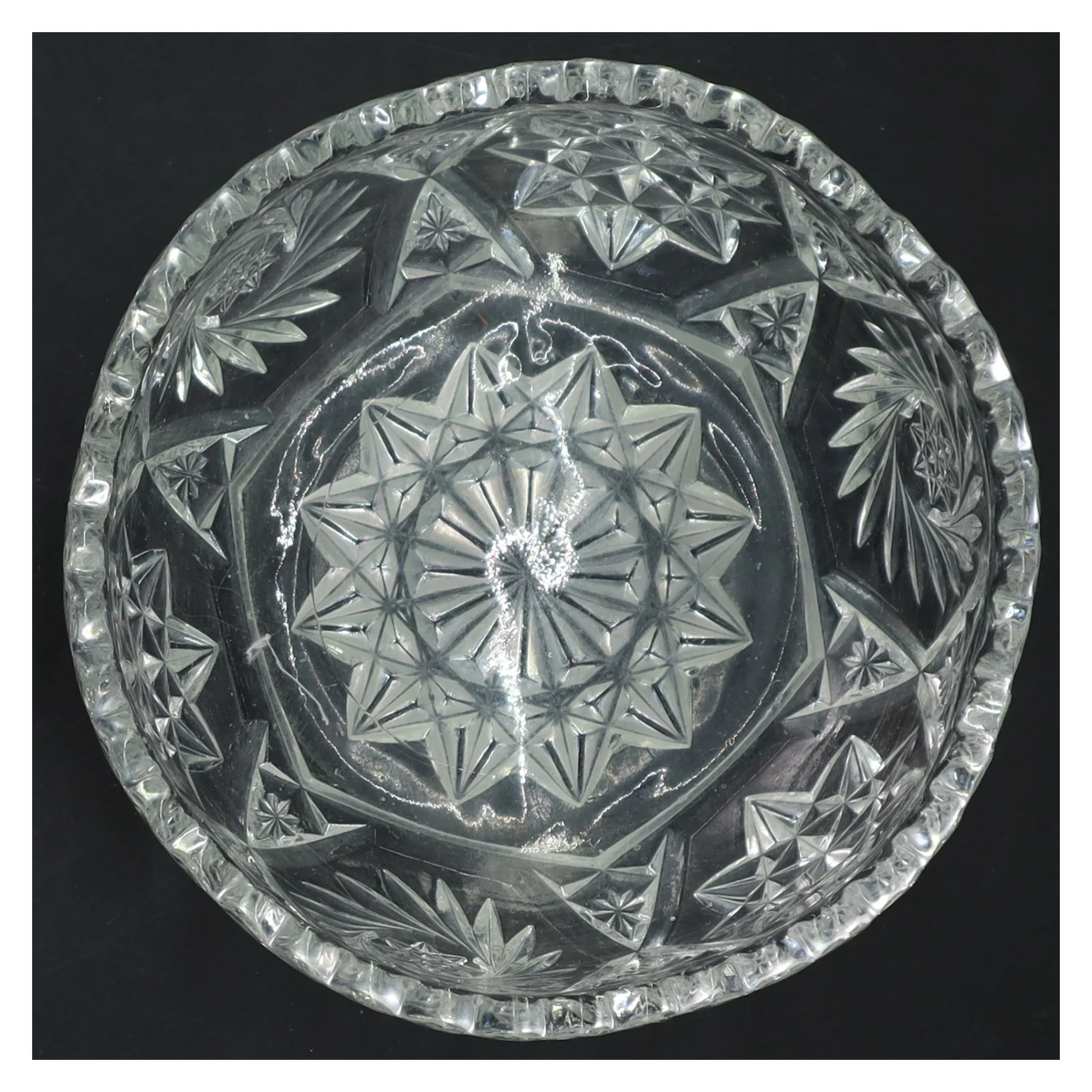 Dekorativ glasskål (str. Ø 15 cm)