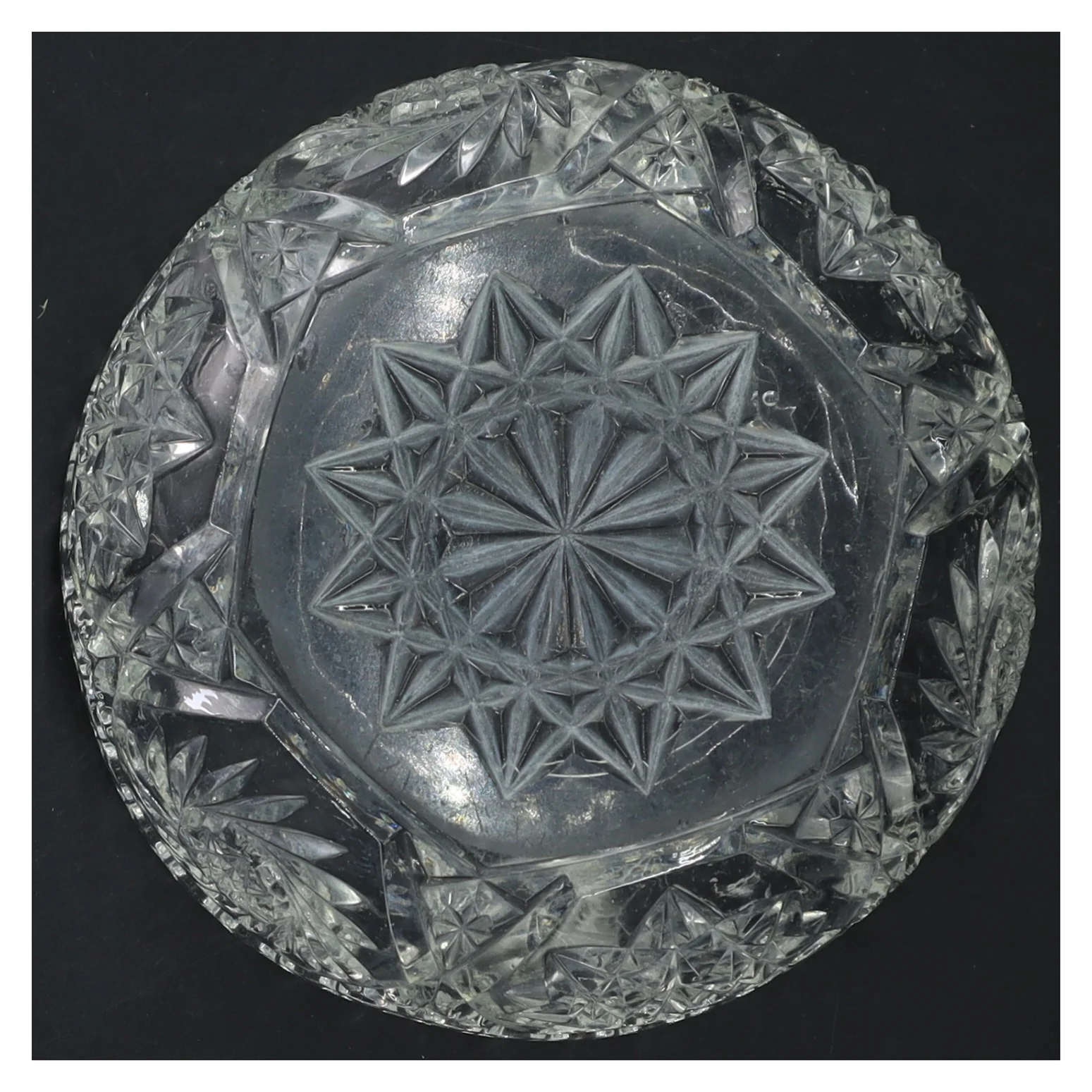 Dekorativ glasskål (str. Ø 15 cm)