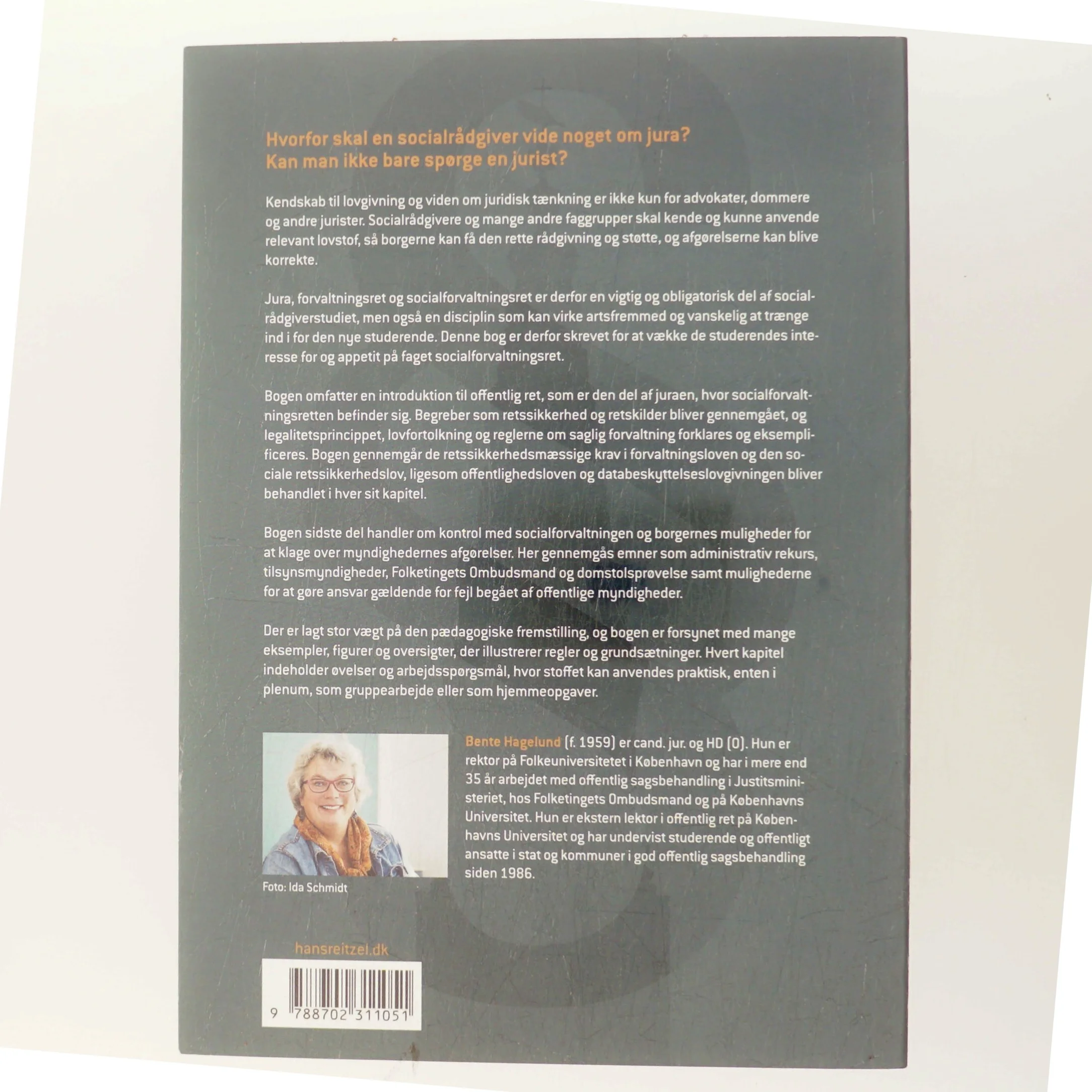 Lærebog i socialforvaltningsret af Bente Hagelund (Bog)