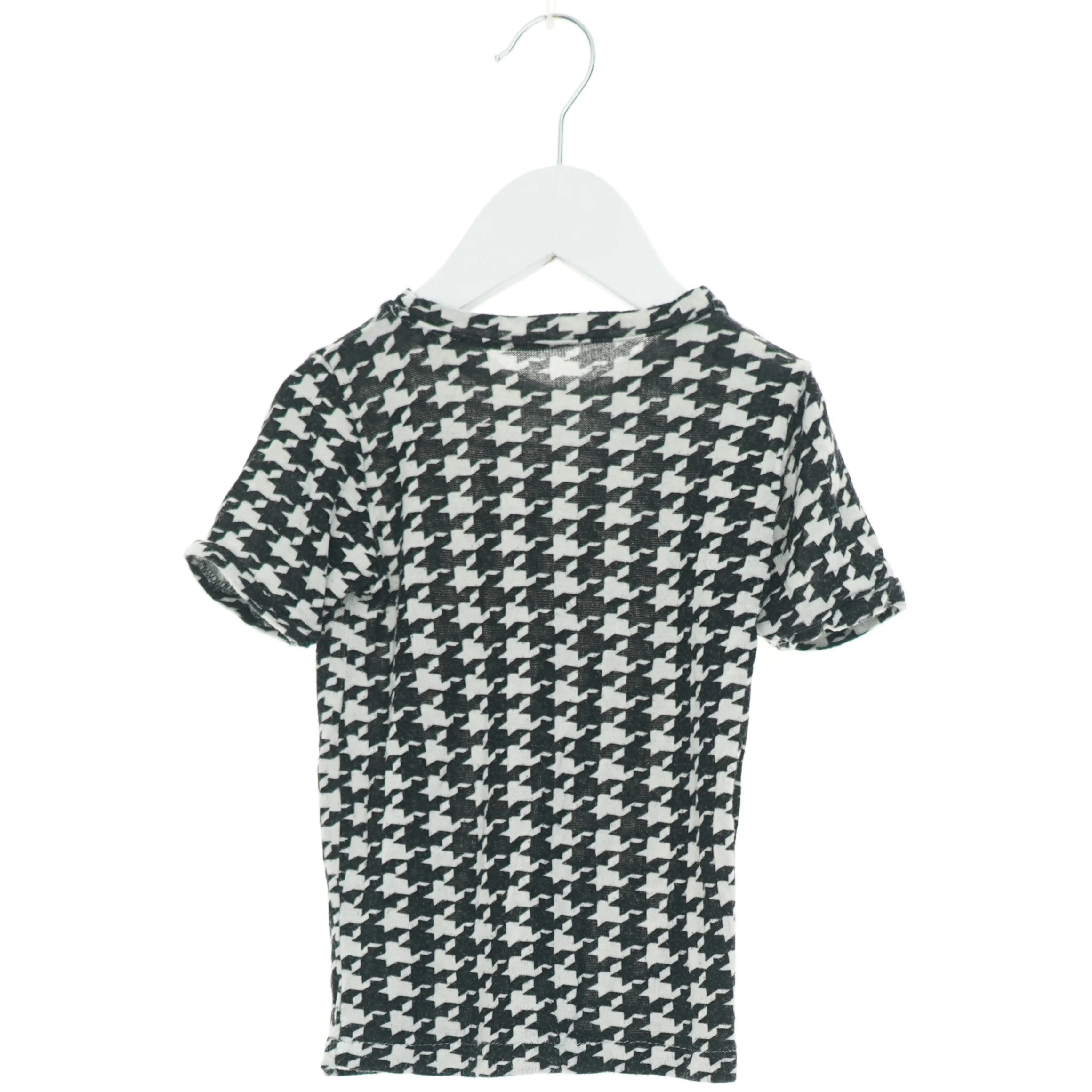 T-Shirt (str. 98 cm)