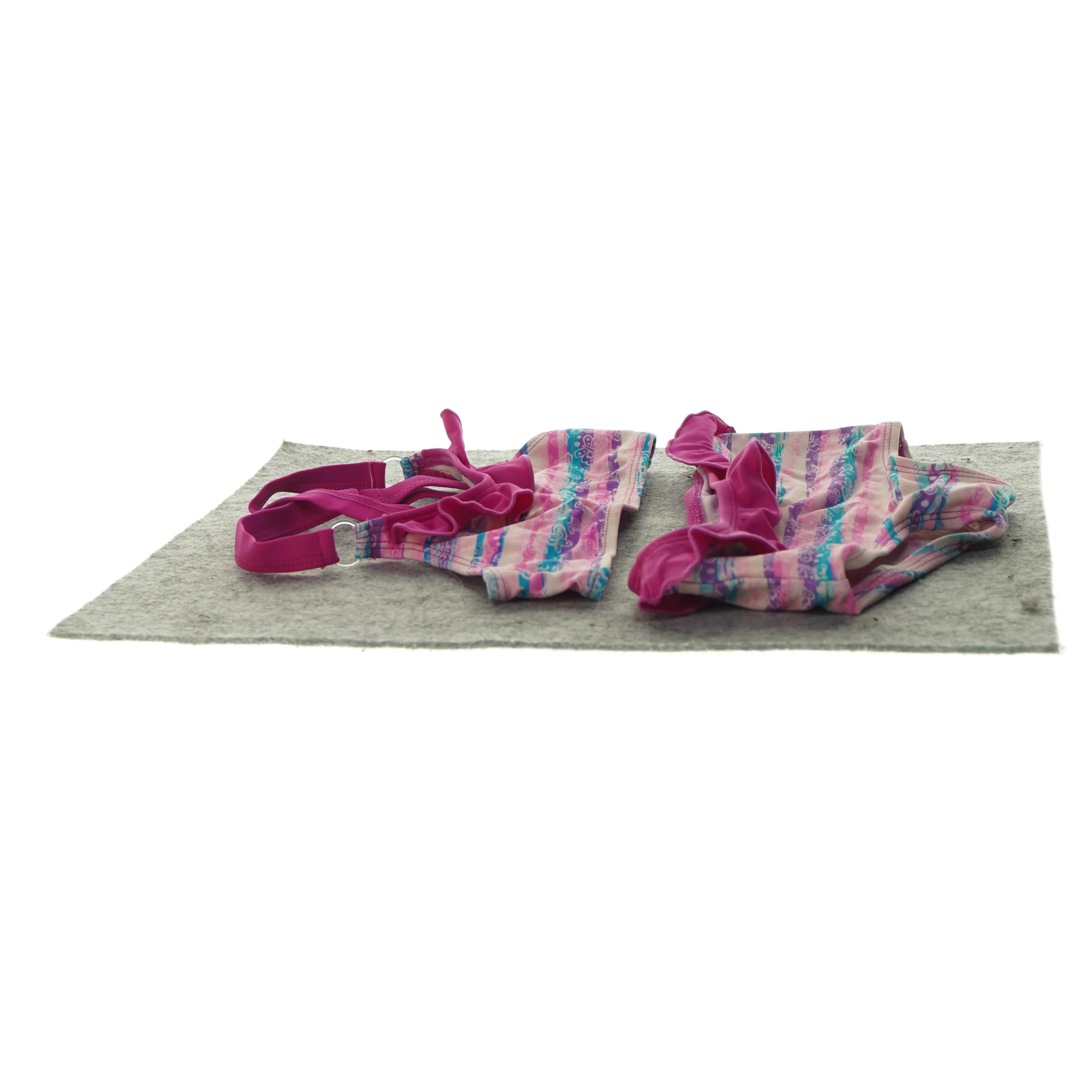 Bikini (str. 104 til 110)