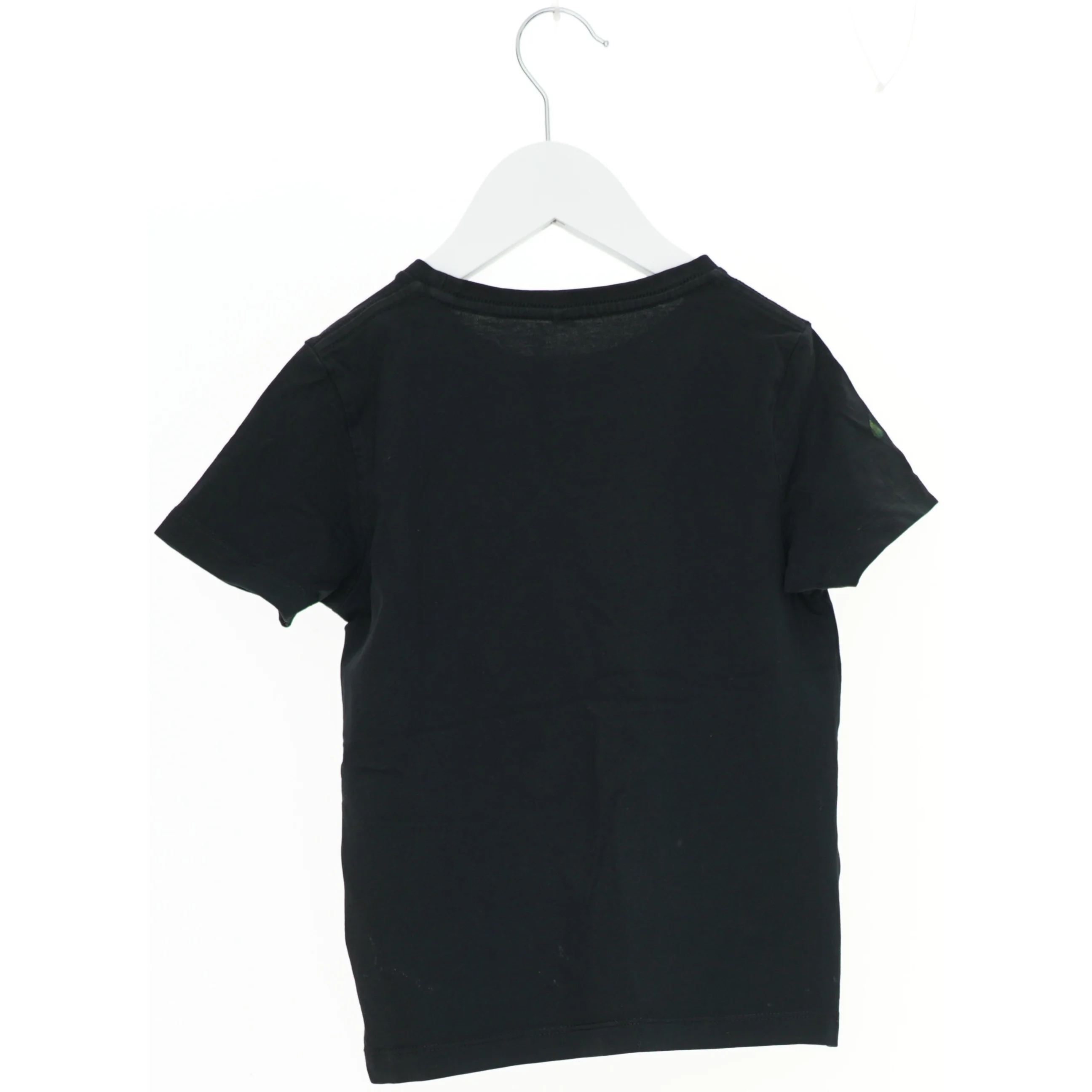 Sort T-shirt med Batman-logo fra Name It (str. 116)