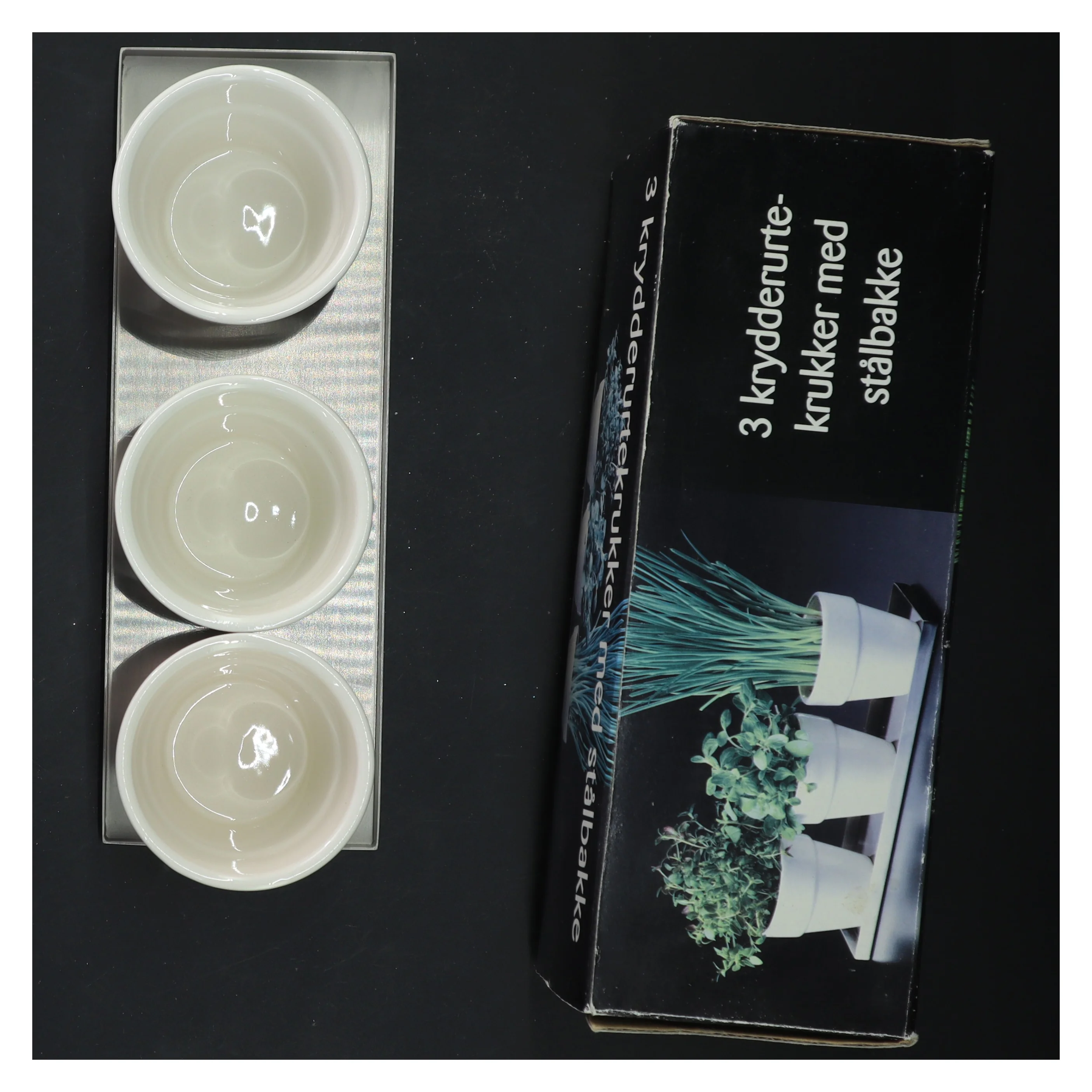 Sæt af krydderurtekrukker med stålbakke (str. 6 cm)