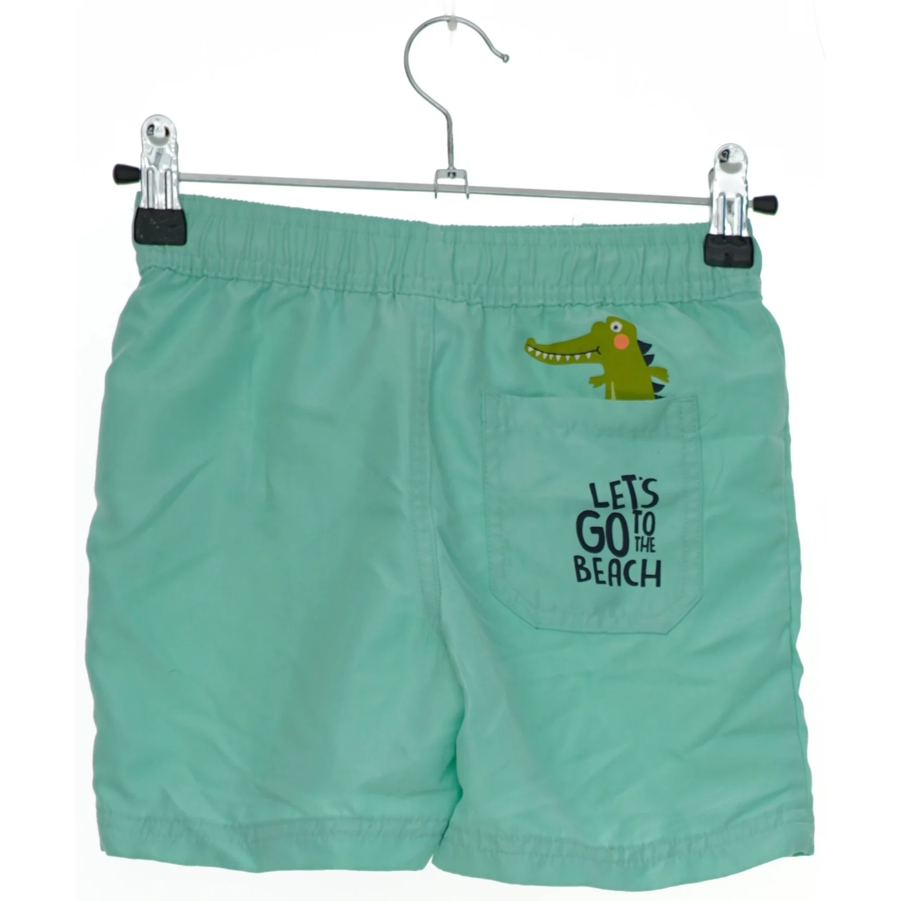 Badebukser med krokodillemotiv fra Lupilu (str. 116)