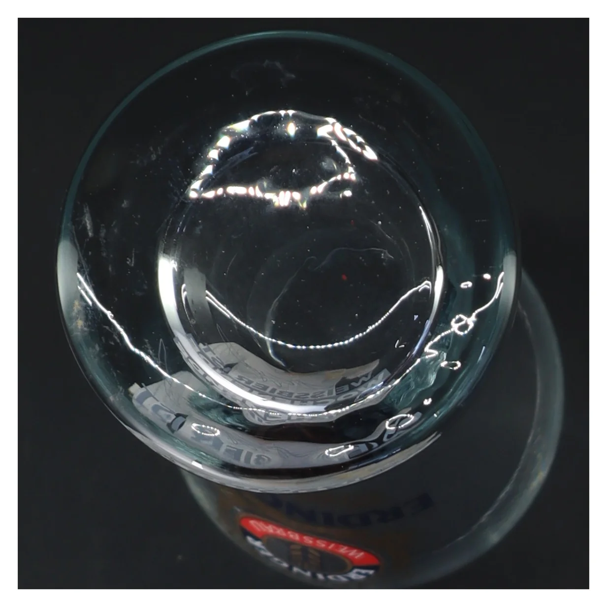 Erdinger Weissbier glas fra Erdinger (str. Ø. 8 cm. 26 cm)