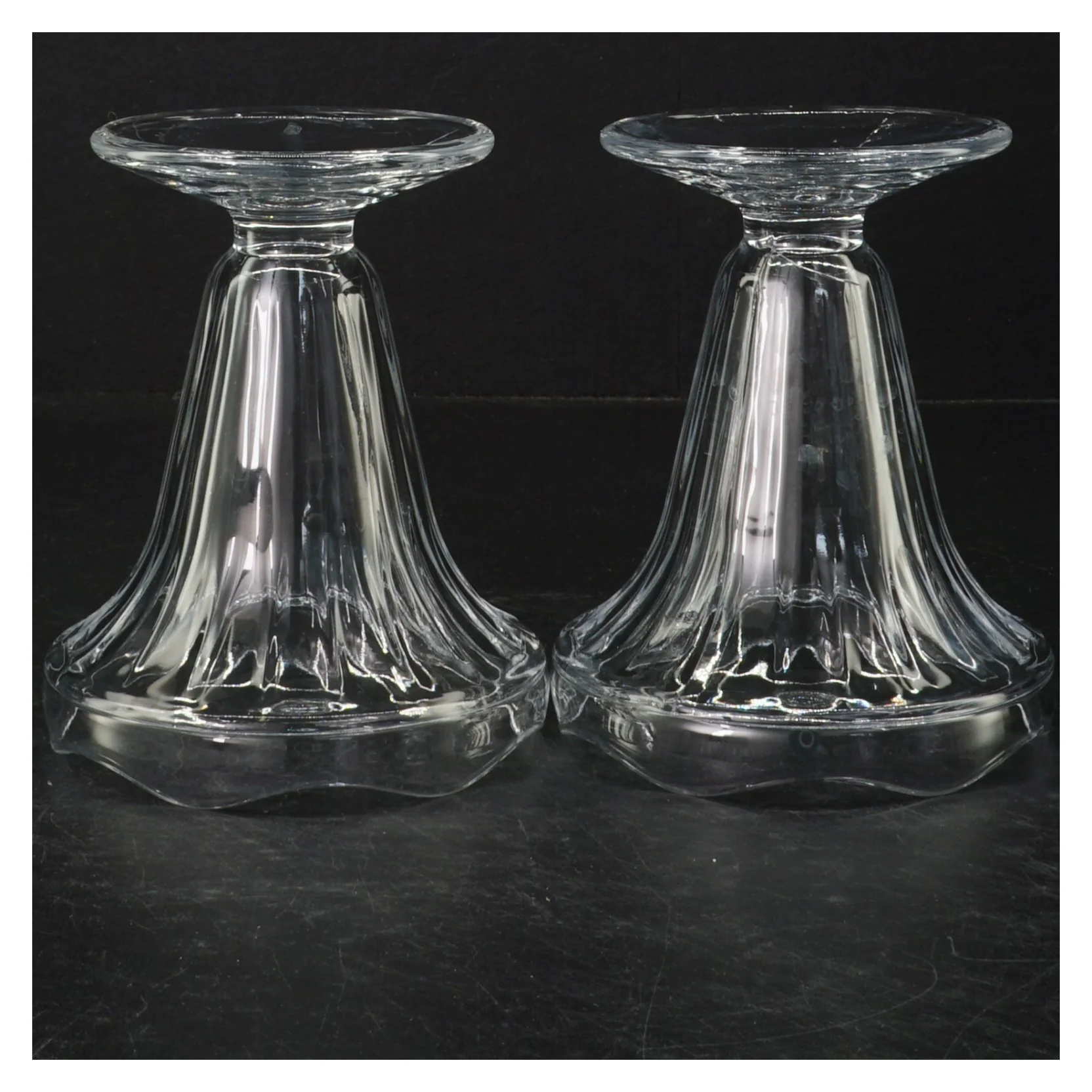 Glas til isdessert (str. Ø. 11 cm. længde, 13,5 cm)