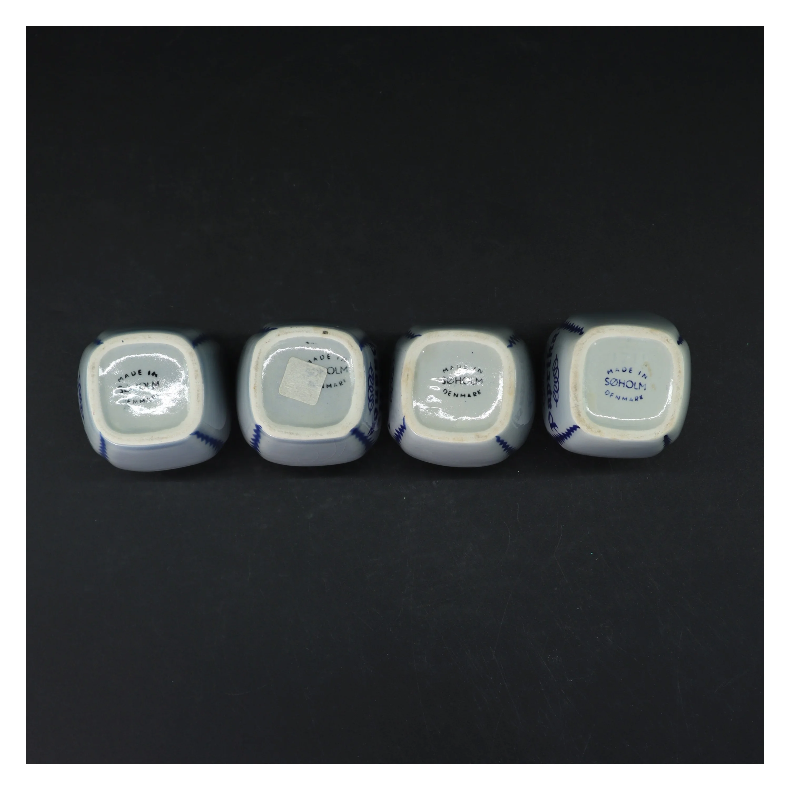 Porcelænskrydderikrukker fra Søholm (str. 11x6 cm)