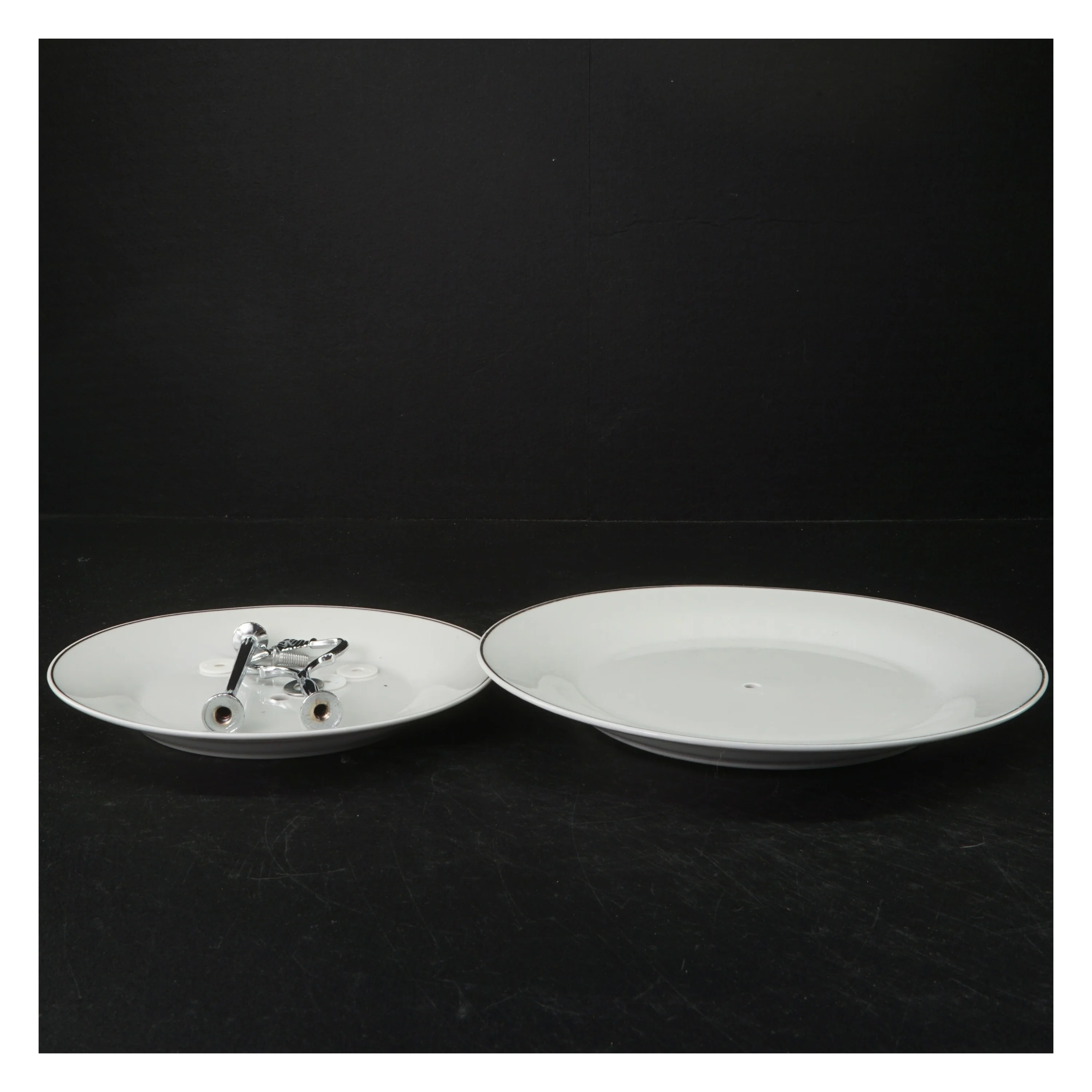 Kage opsats (str. Ø. 23,5 cm. og ø. 19 cm)