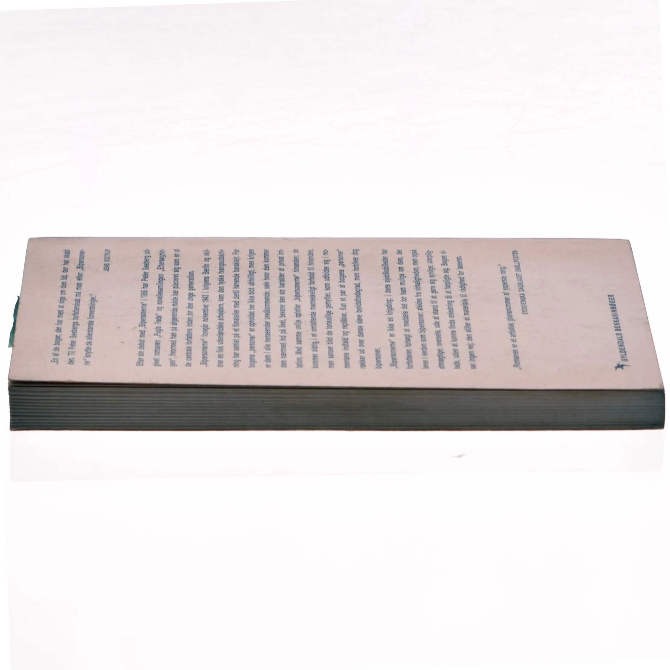 Bog: Bipersonerne af Peter Seeberg fra Gyldendal