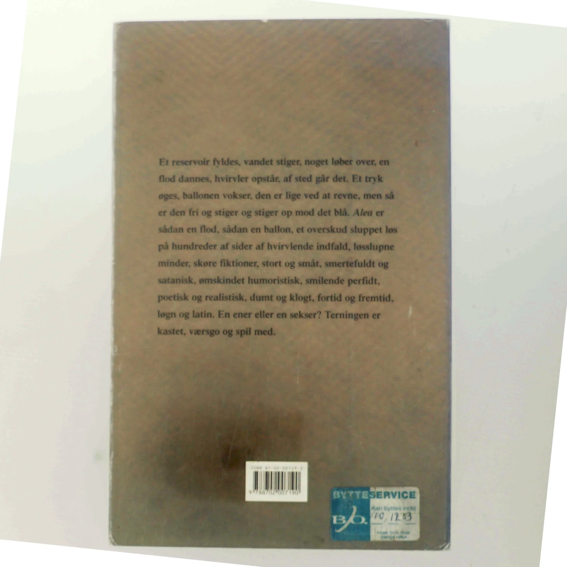 Alea : en tilfældighedsroman af Klaus Rifbjerg (Bog)