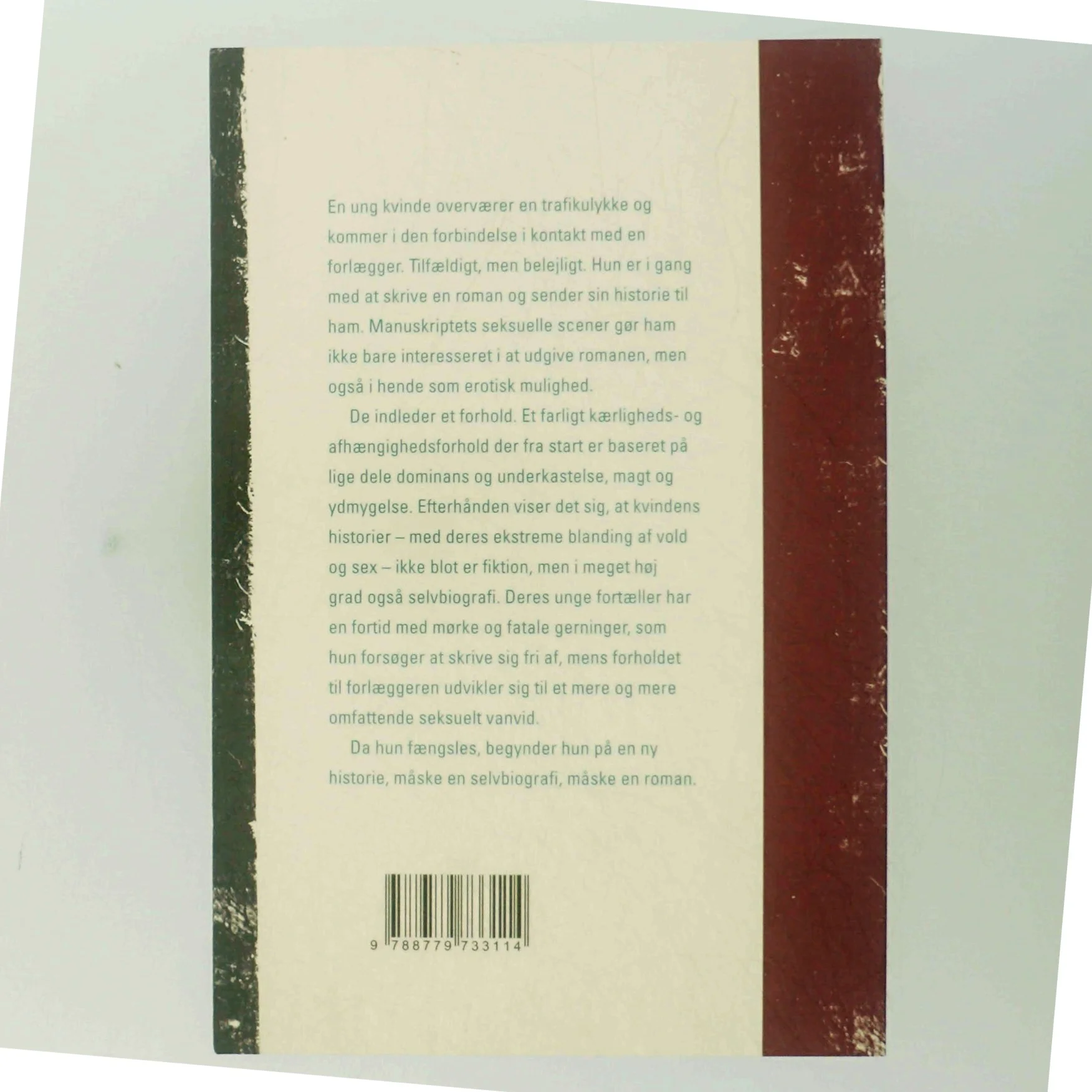 Kontrakten : roman af Cecilie Rosdahl (Bog)