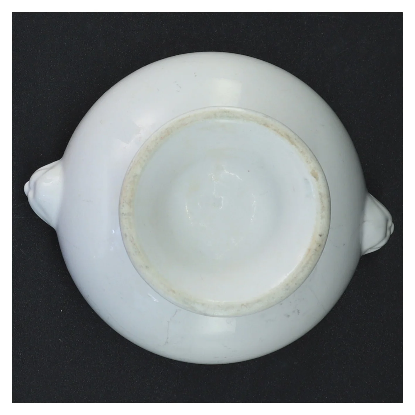 Hvid porcelænsskål (str. 9 x 14 x 12 cm)