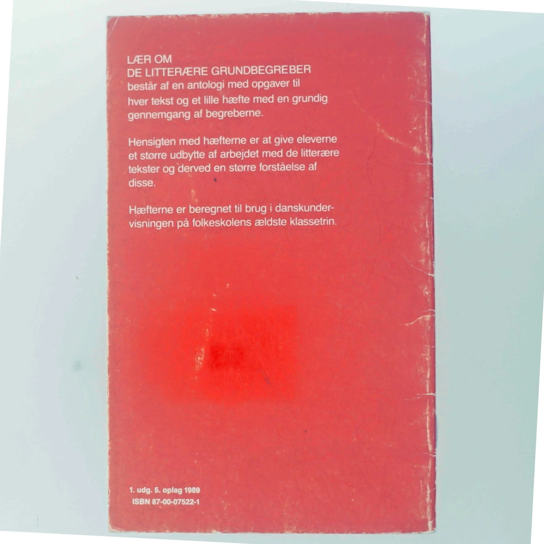 Lærebog i litterære grundbegreber fra Gyldendal