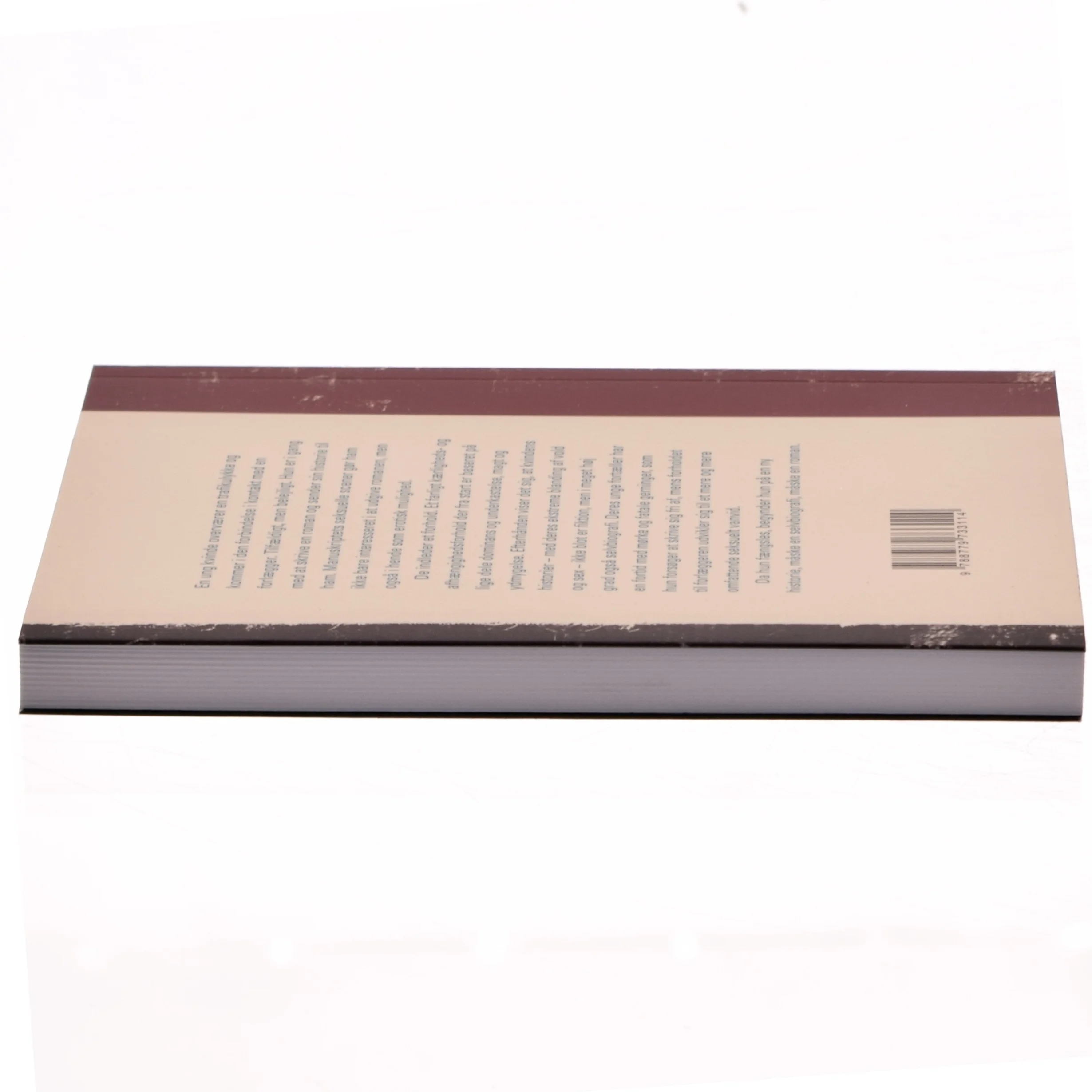 Kontrakten : roman af Cecilie Rosdahl (Bog)