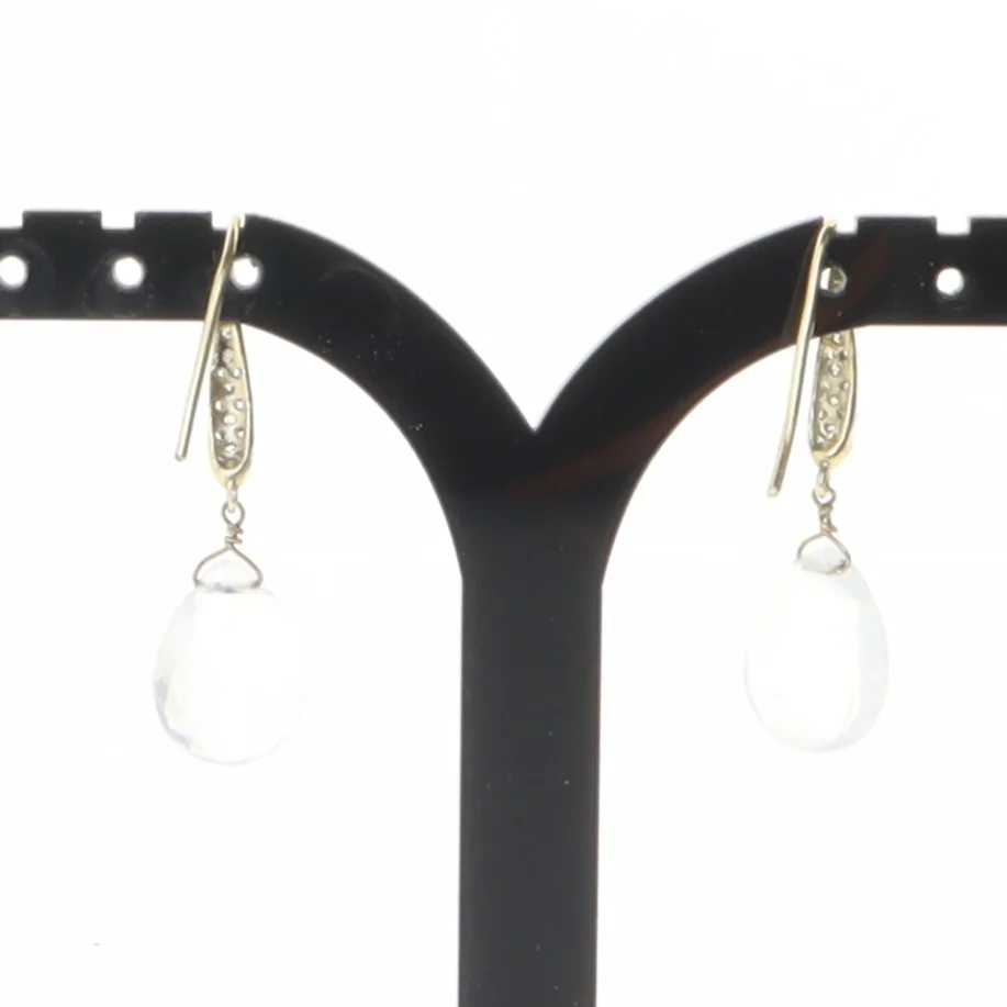 Øreringe med perler og sten (str. 3 komma 5 x 1 cm)