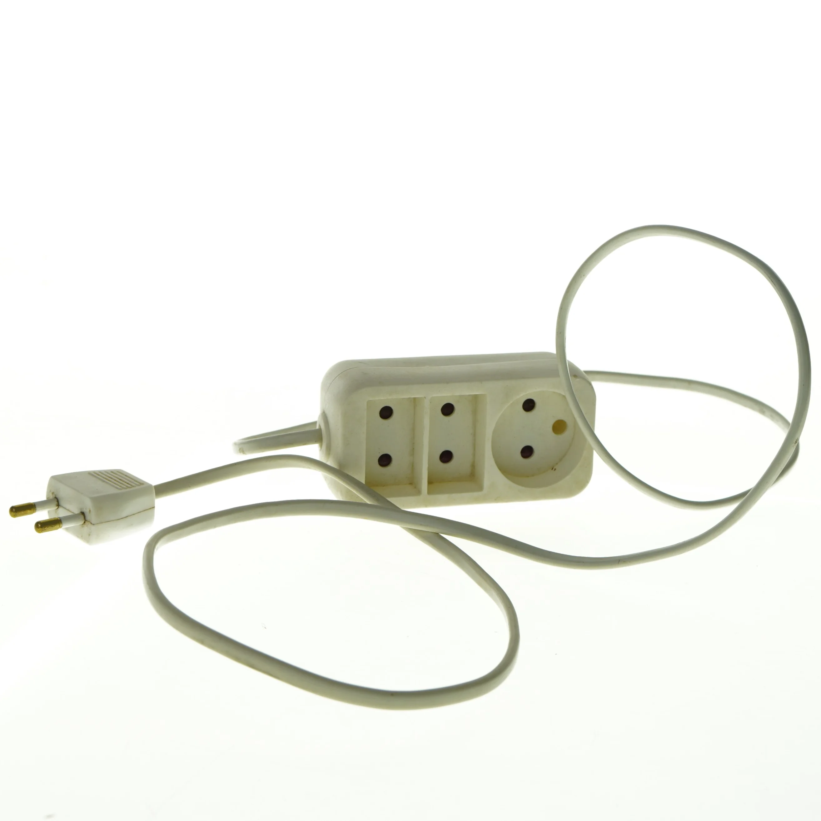 Hvid forlængerledning med 3 udtag