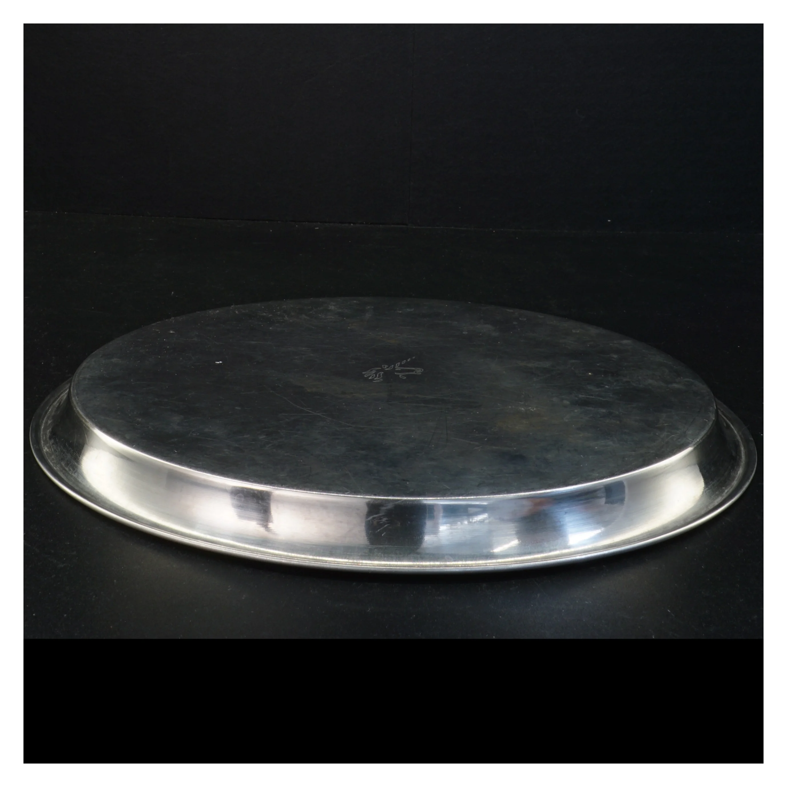 Rund metal bakke (str. 29,5 x 2 cm)