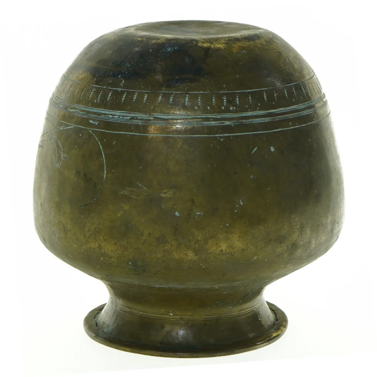 Gammel messing vase (str. 13 x 13 cm)