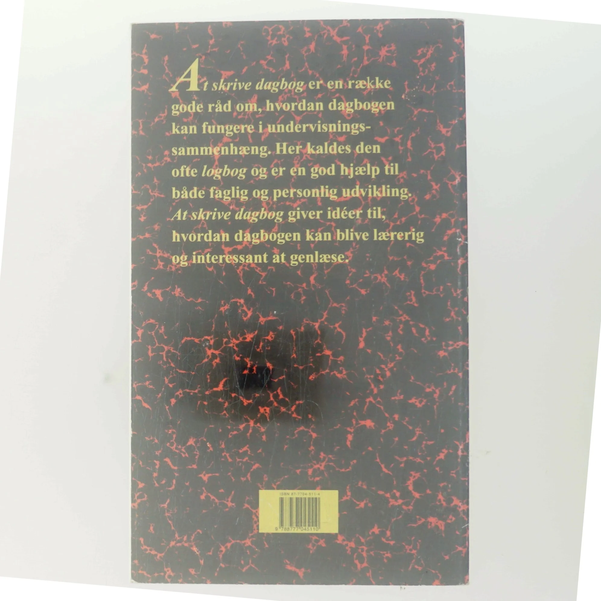 At skrive dagbog : logbogen i undervisningen af Eva Tverskov (Bog)