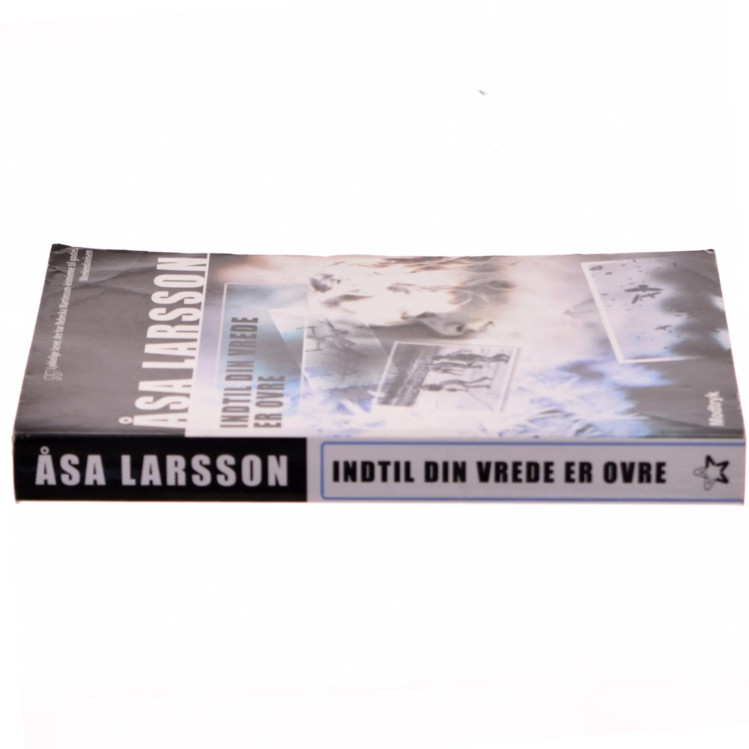 Indtil din vrede er ovre af Åsa Larsson (Bog)