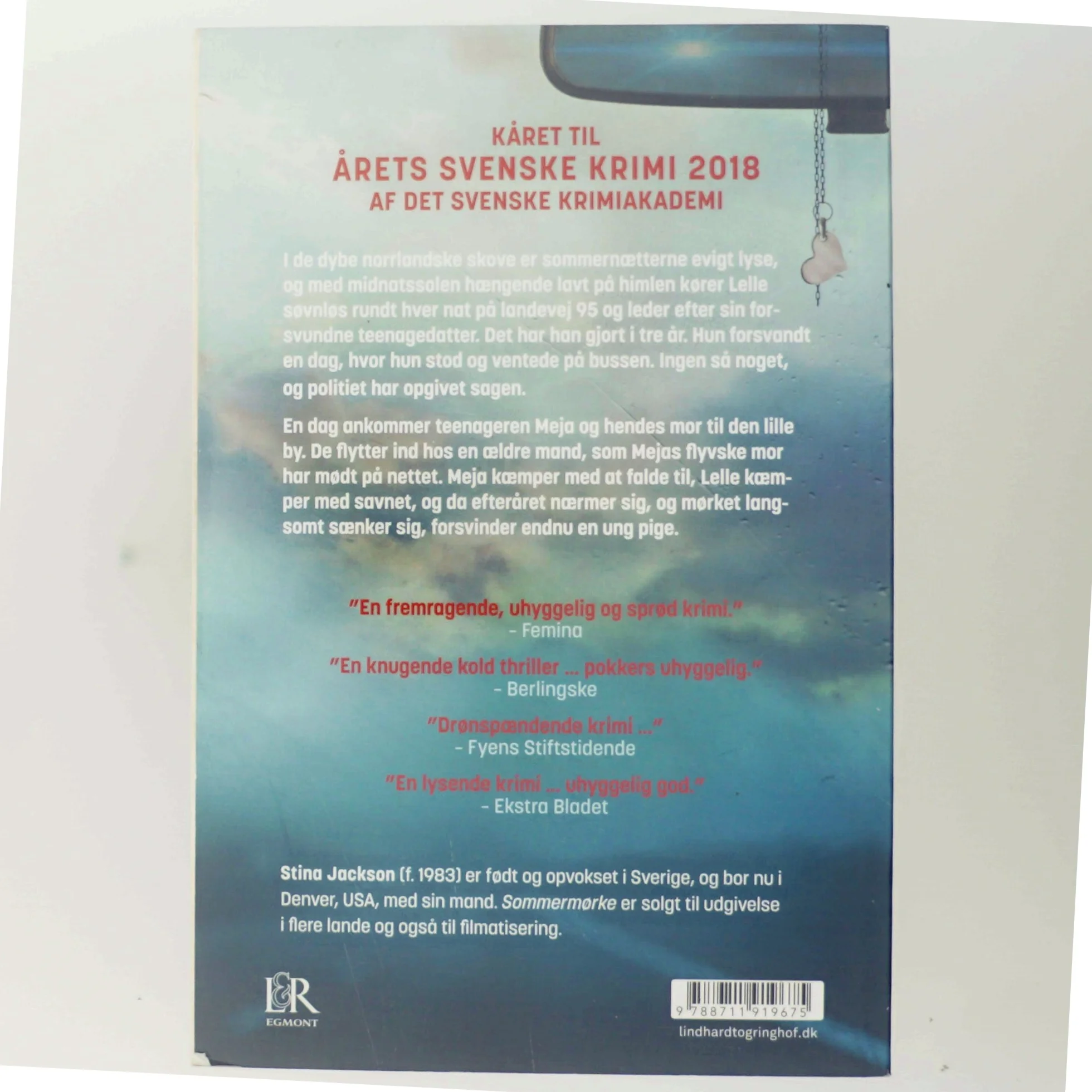 Sommermørke af Stina Jackson (f. 1983) (Bog)