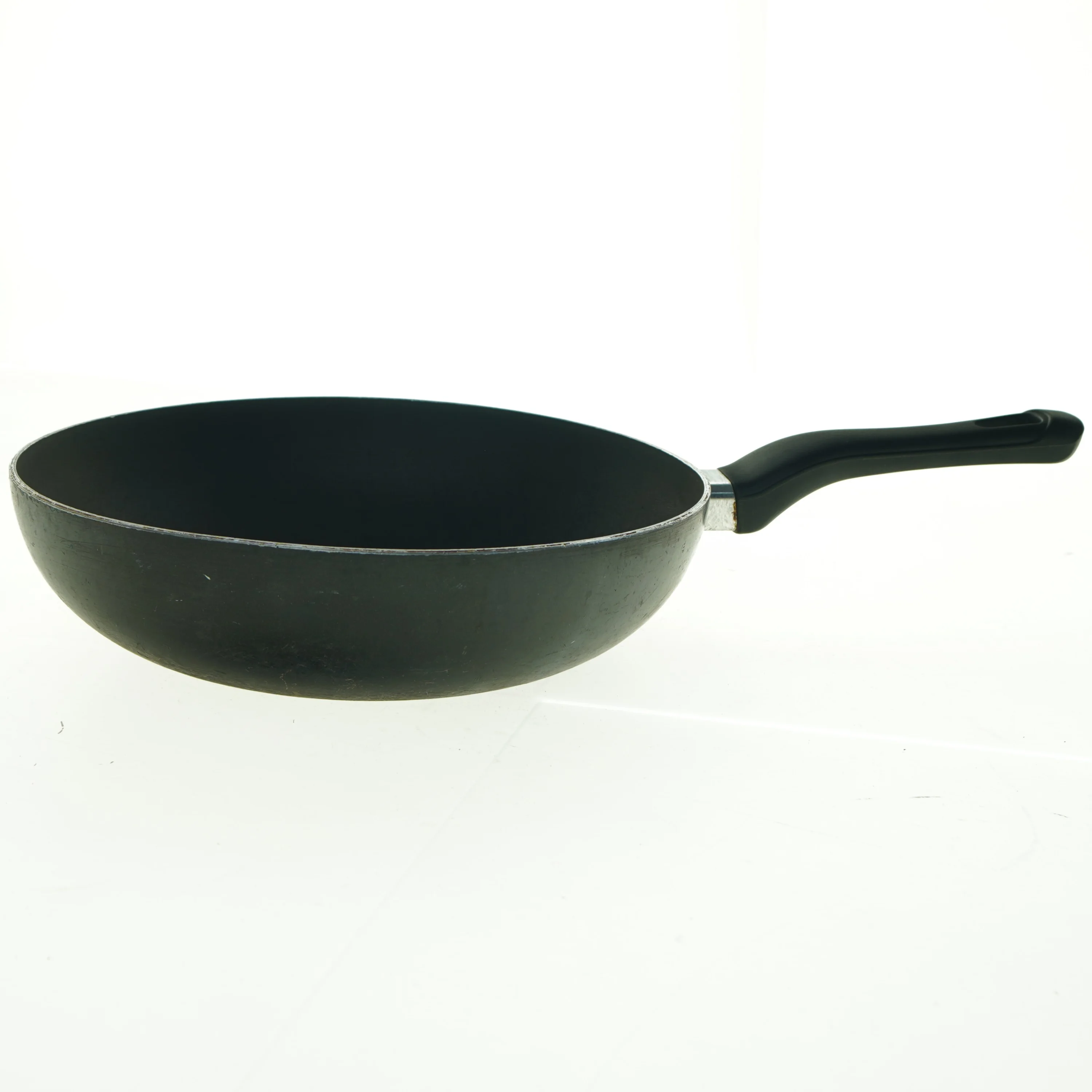 Brugt sort stegepande (str. Diameter 28 cm)