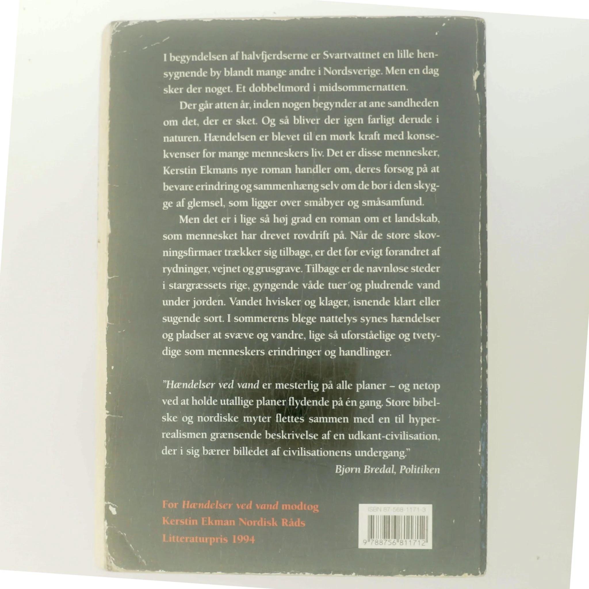 Hændelser ved vand : roman af Kerstin Ekman (Bog)