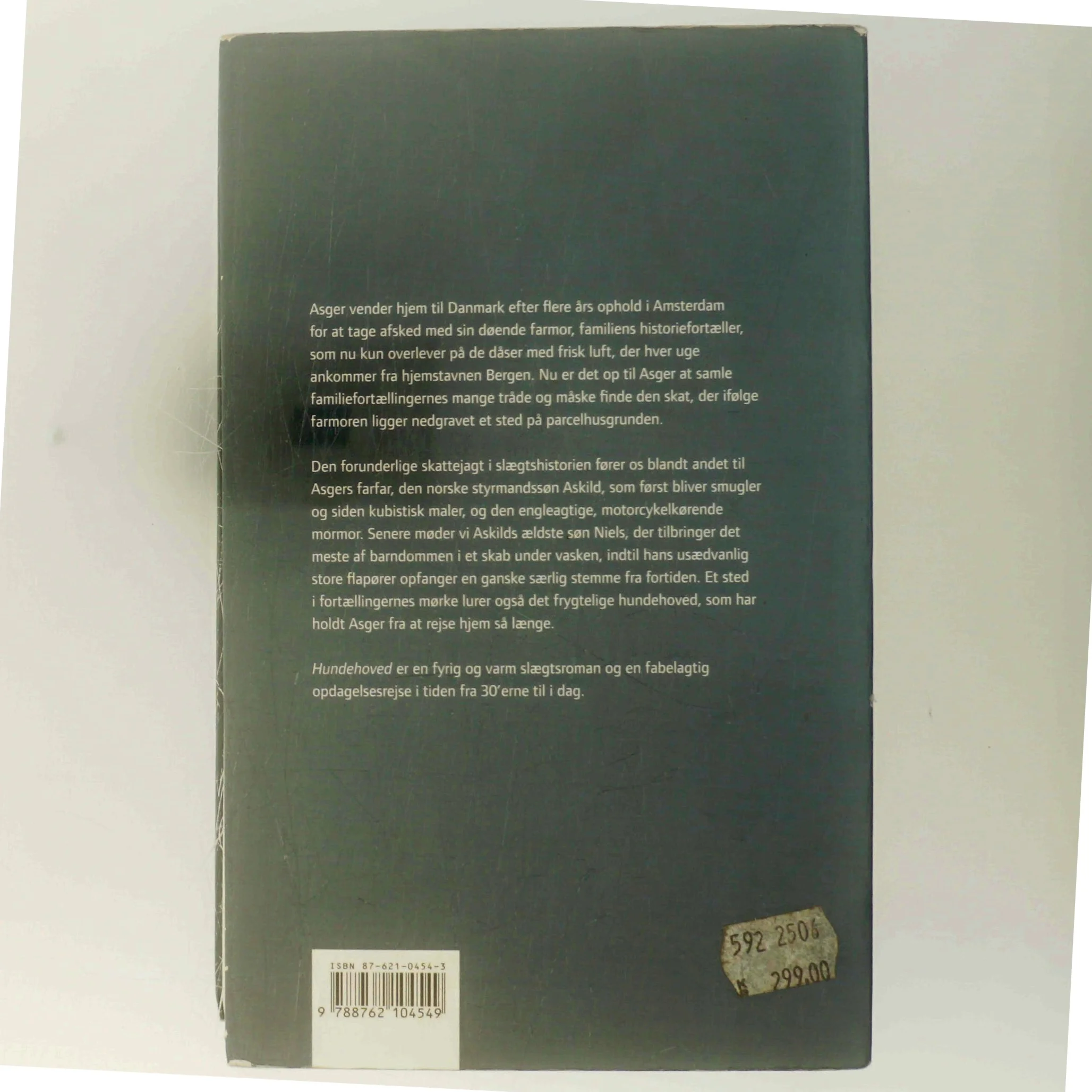 Hundehoved : roman af Morten Ramsland (Bog)