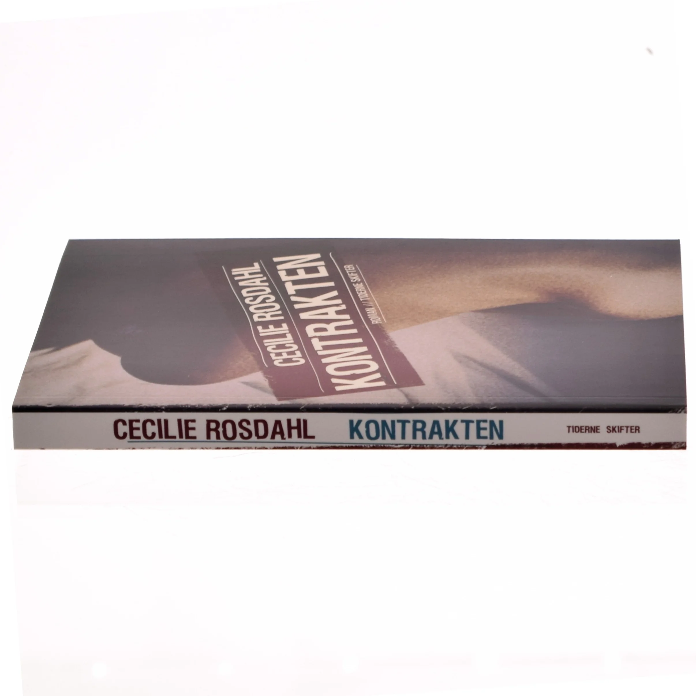 Kontrakten : roman af Cecilie Rosdahl (Bog)