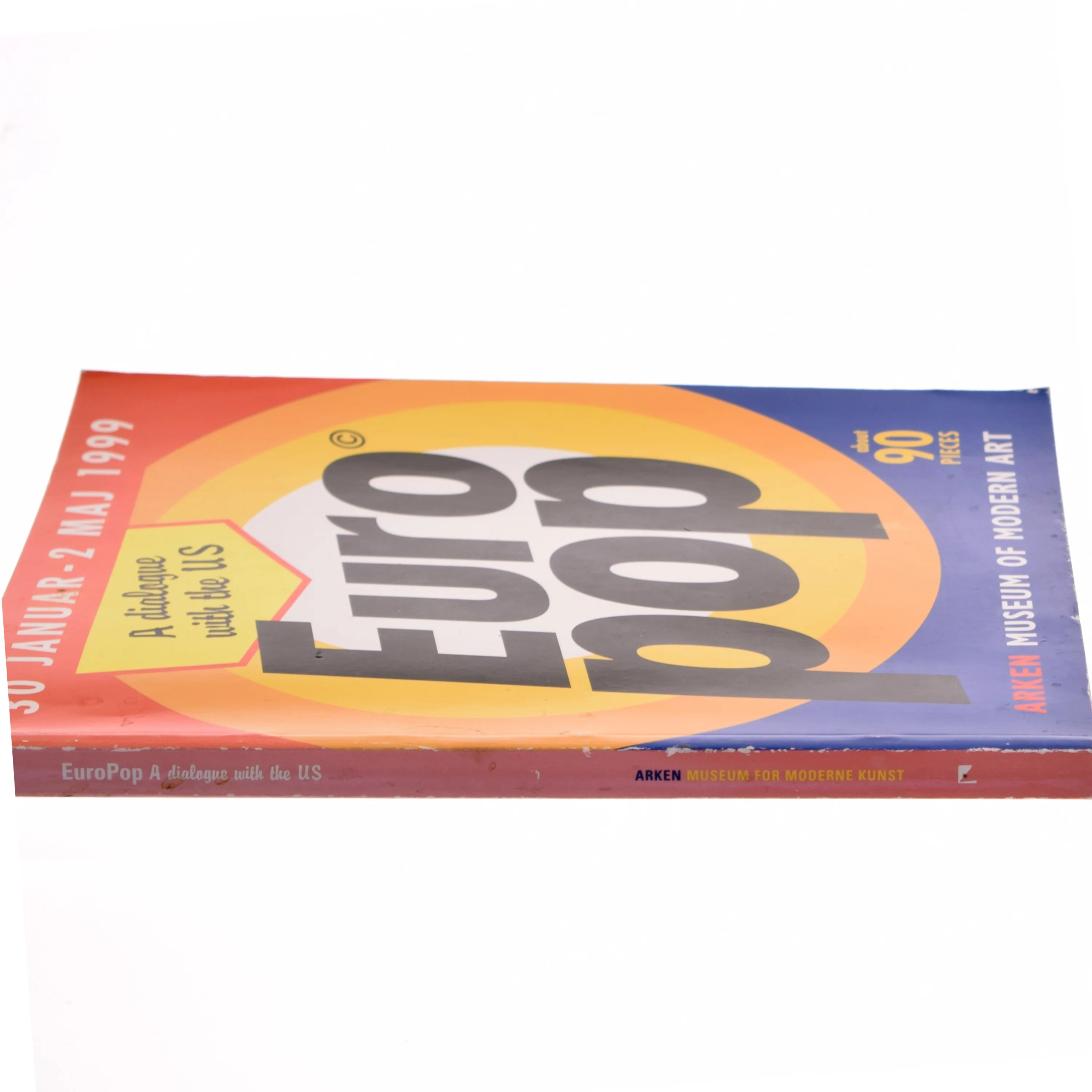 Udstillingskatalog fra Arken Museum for Moderne Kunst